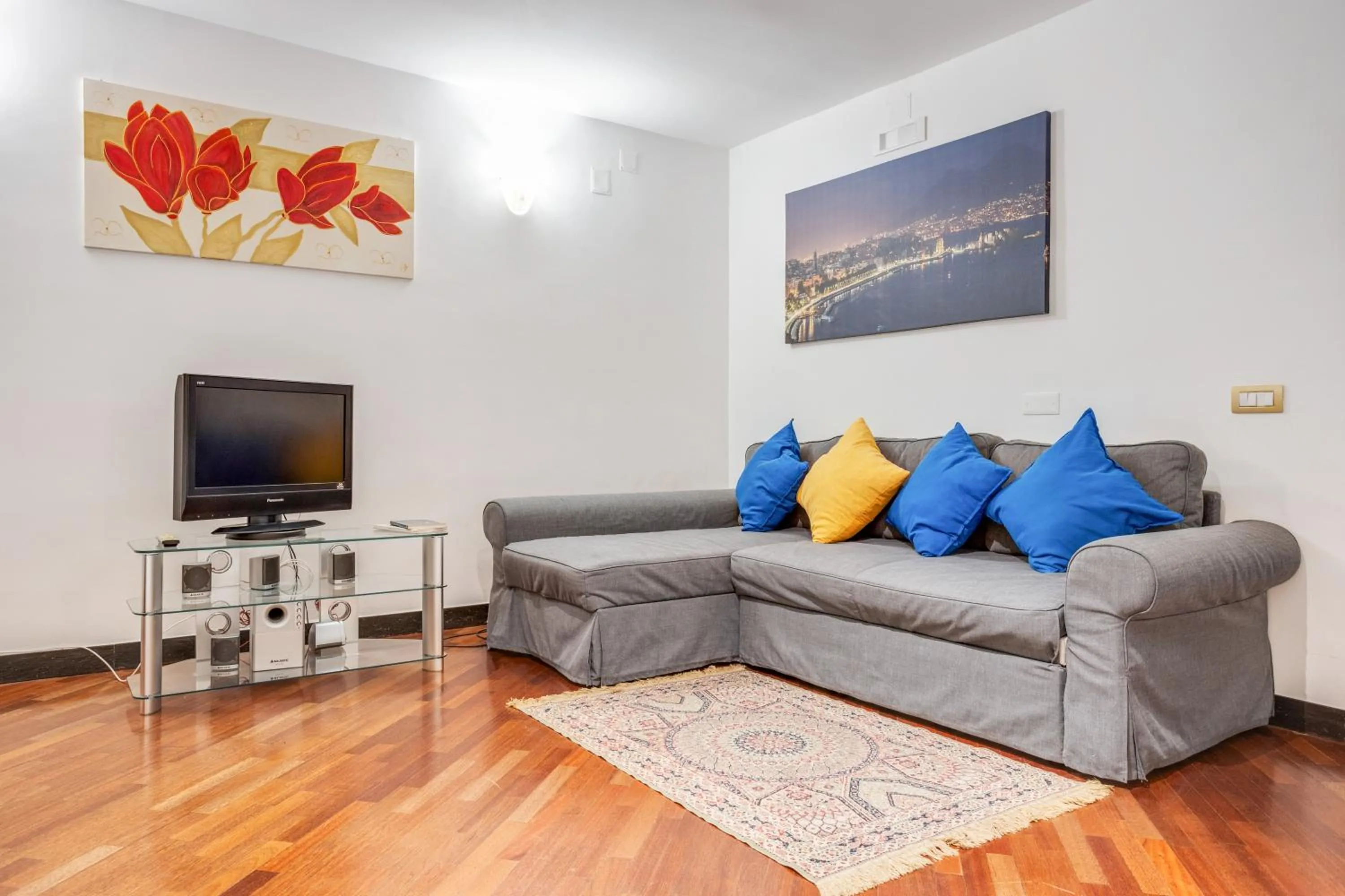 Living room in GuestHost - Casa Querida Central & Elegant Flat