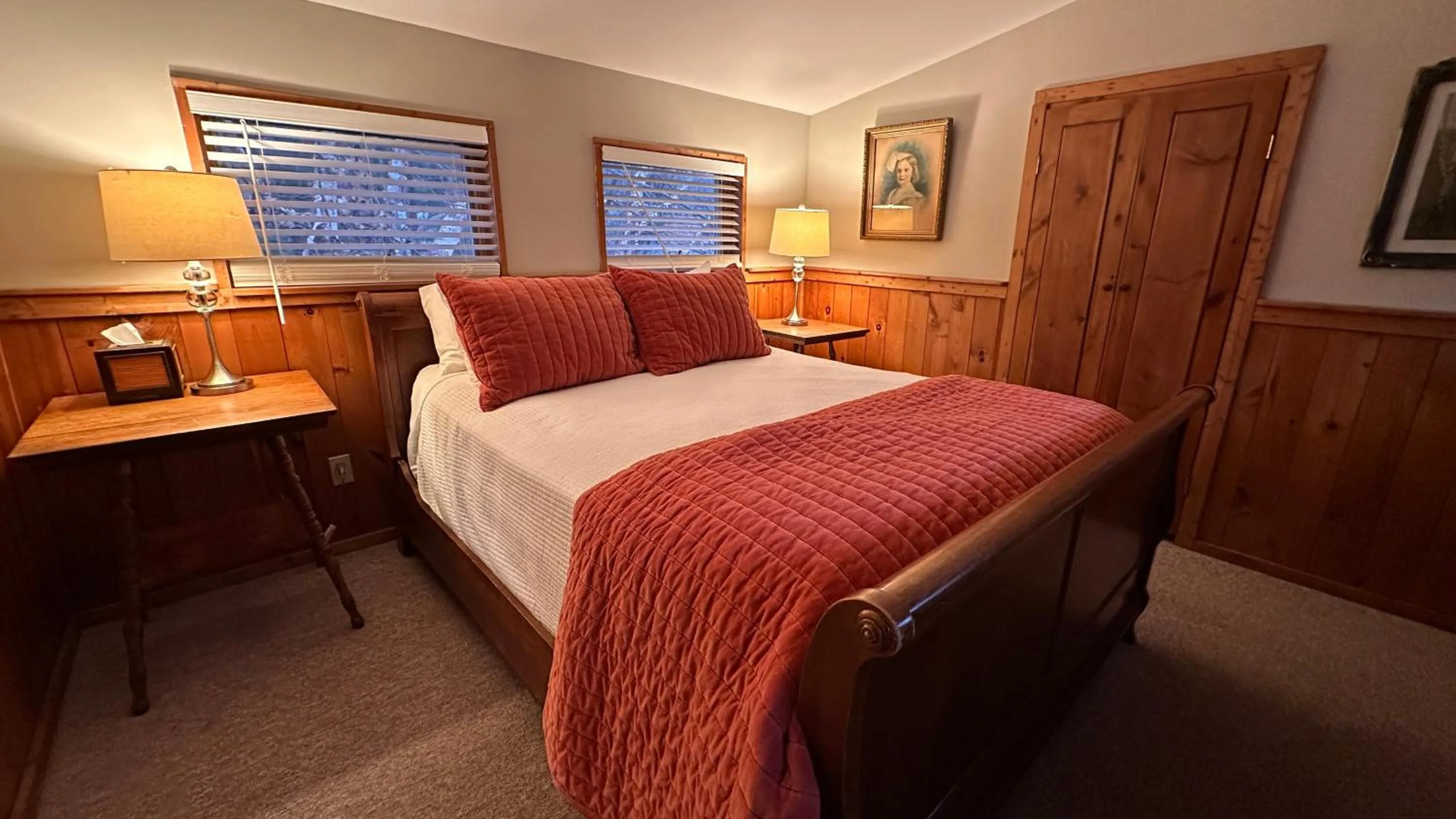 Bedroom, Bed in Phineas Swann Inn & Spa