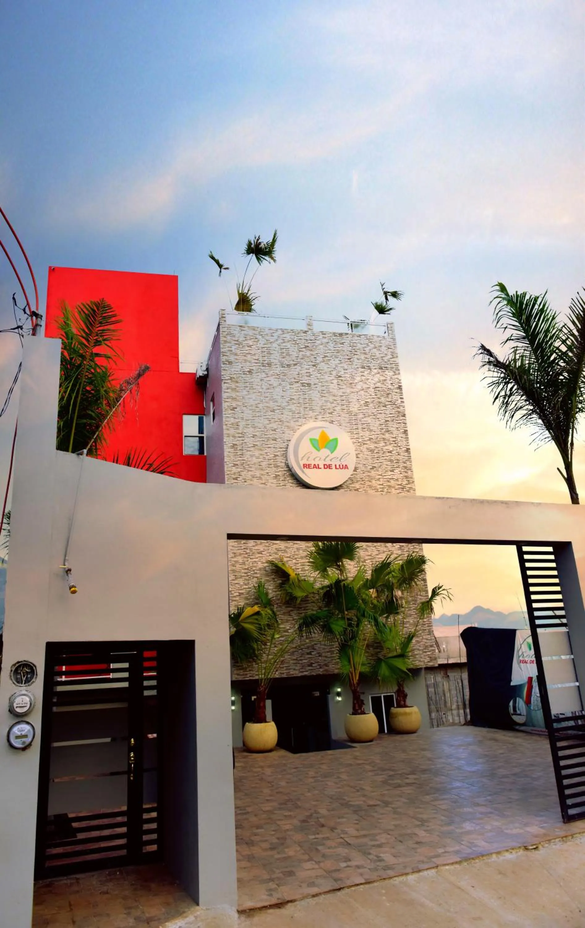 Property building in Hotel Real de Lua