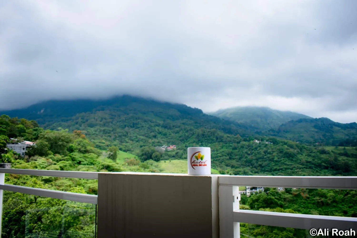 Swimming pool in Hotel Real de Lua