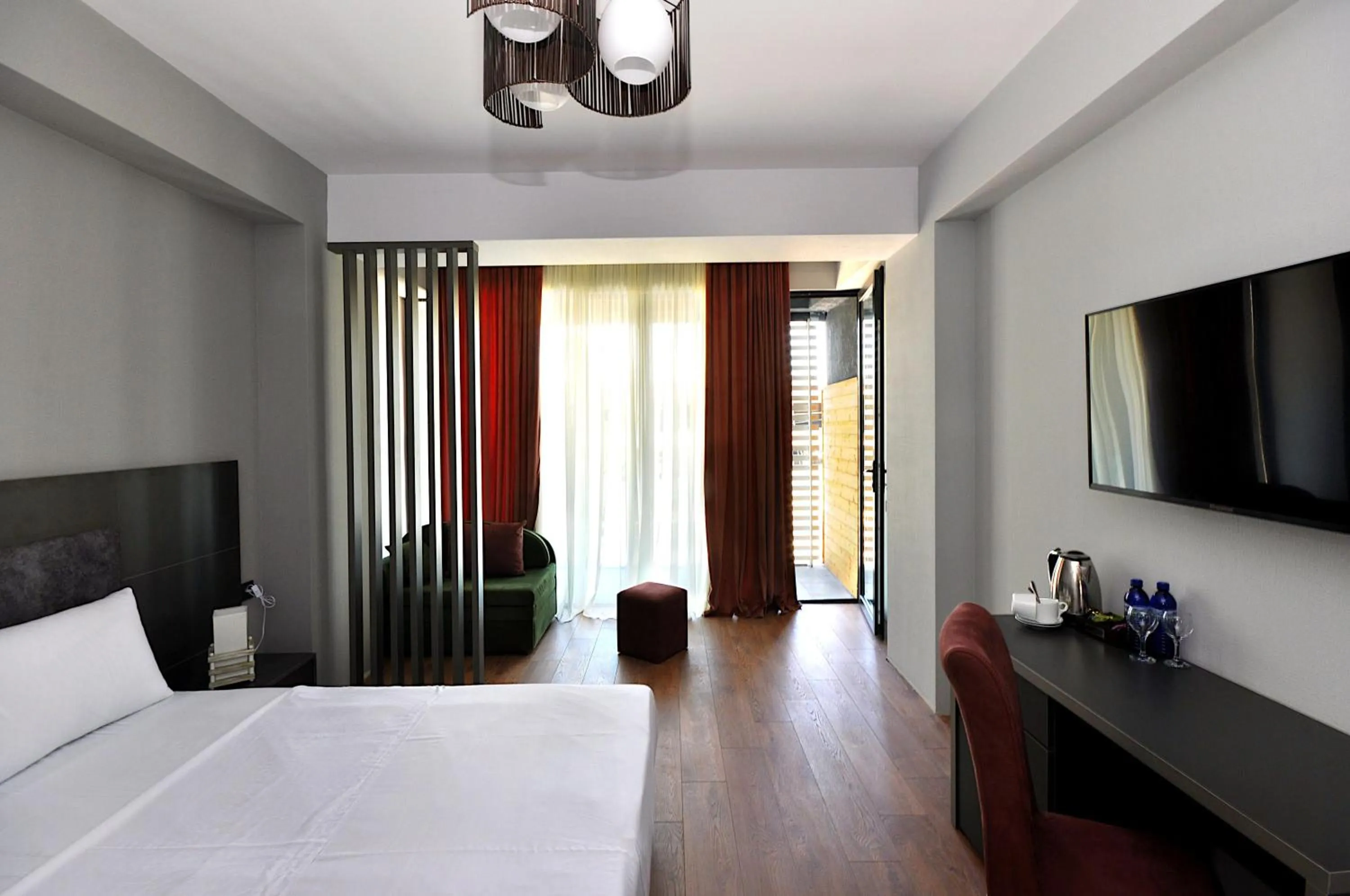 TV and multimedia, Bed in Jazz Hotel