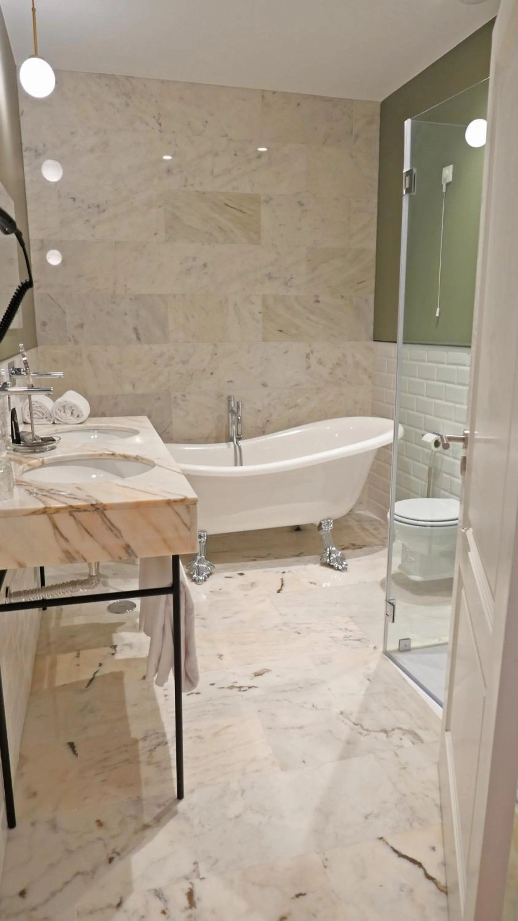 Shower in Casa dos Ofícios Hotel