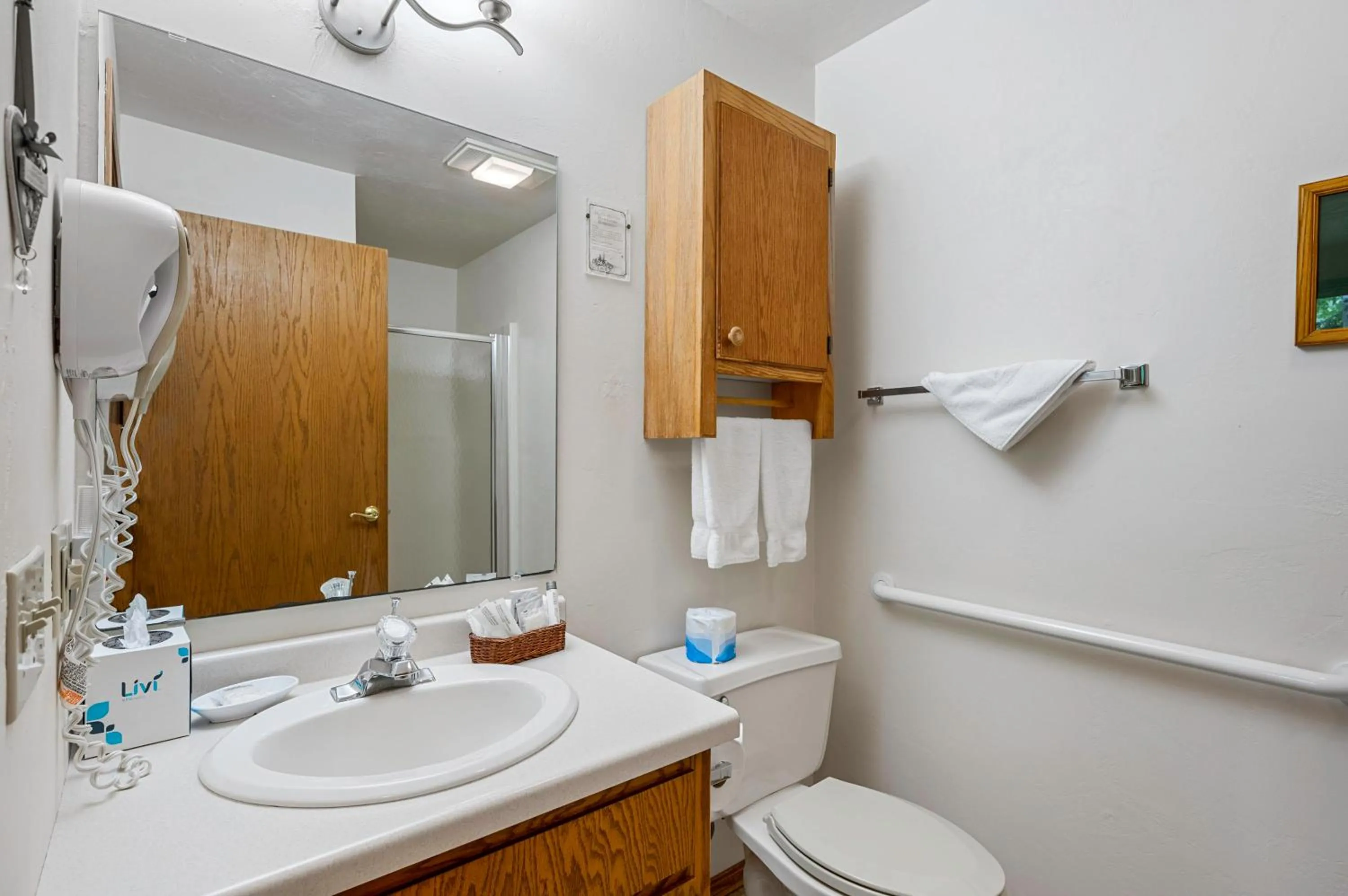 Bathroom in Pheasant Park Resort