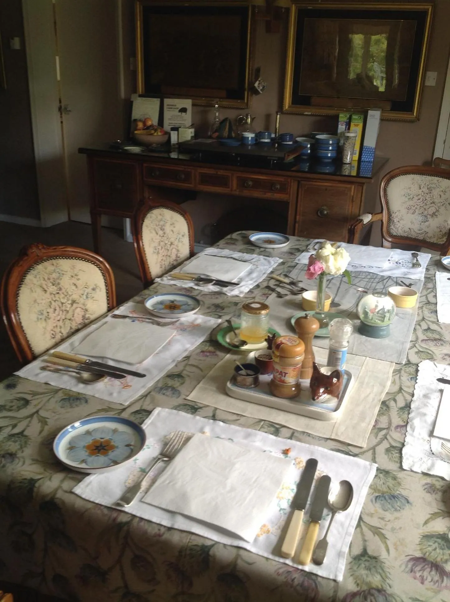 Restaurant/places to eat in The Mill House