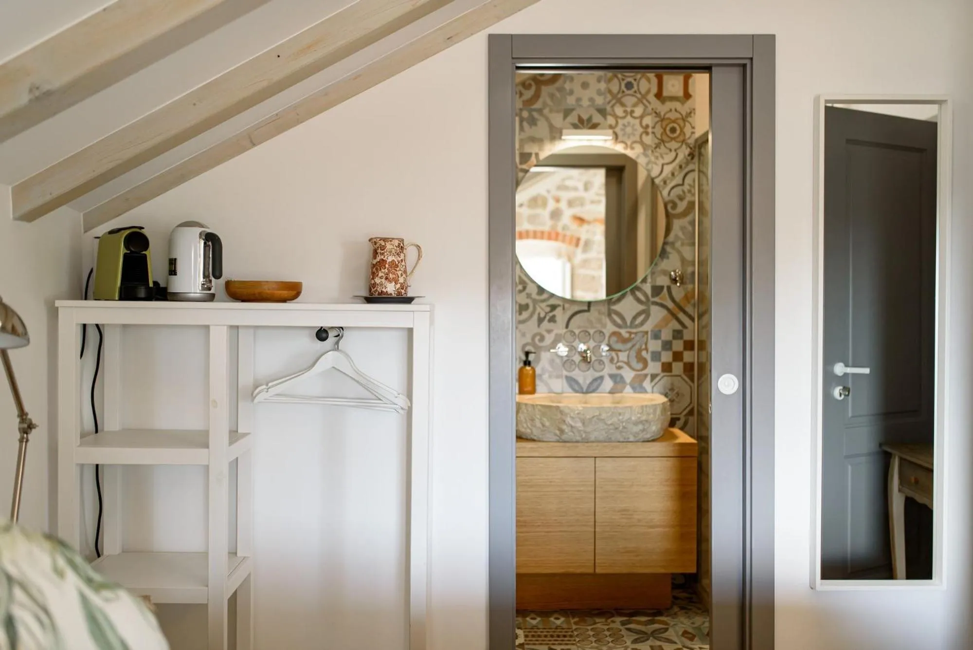 Bed in VILLA MONTE SANTO by DuHomes