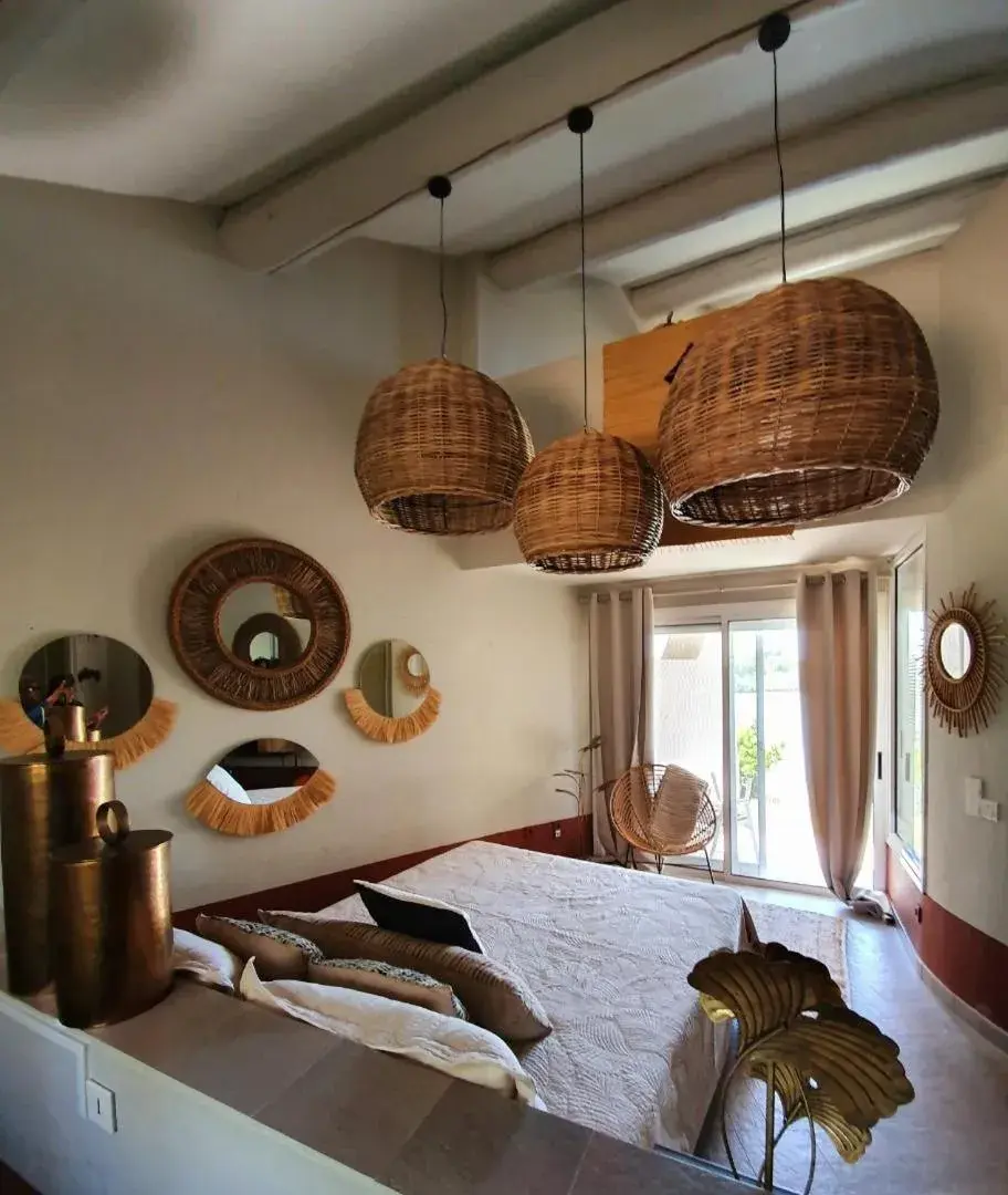 Quadruple Room in Hôtel L' Estelle en Camargue Quadruple Room in Hôtel L' Estelle en Camargue