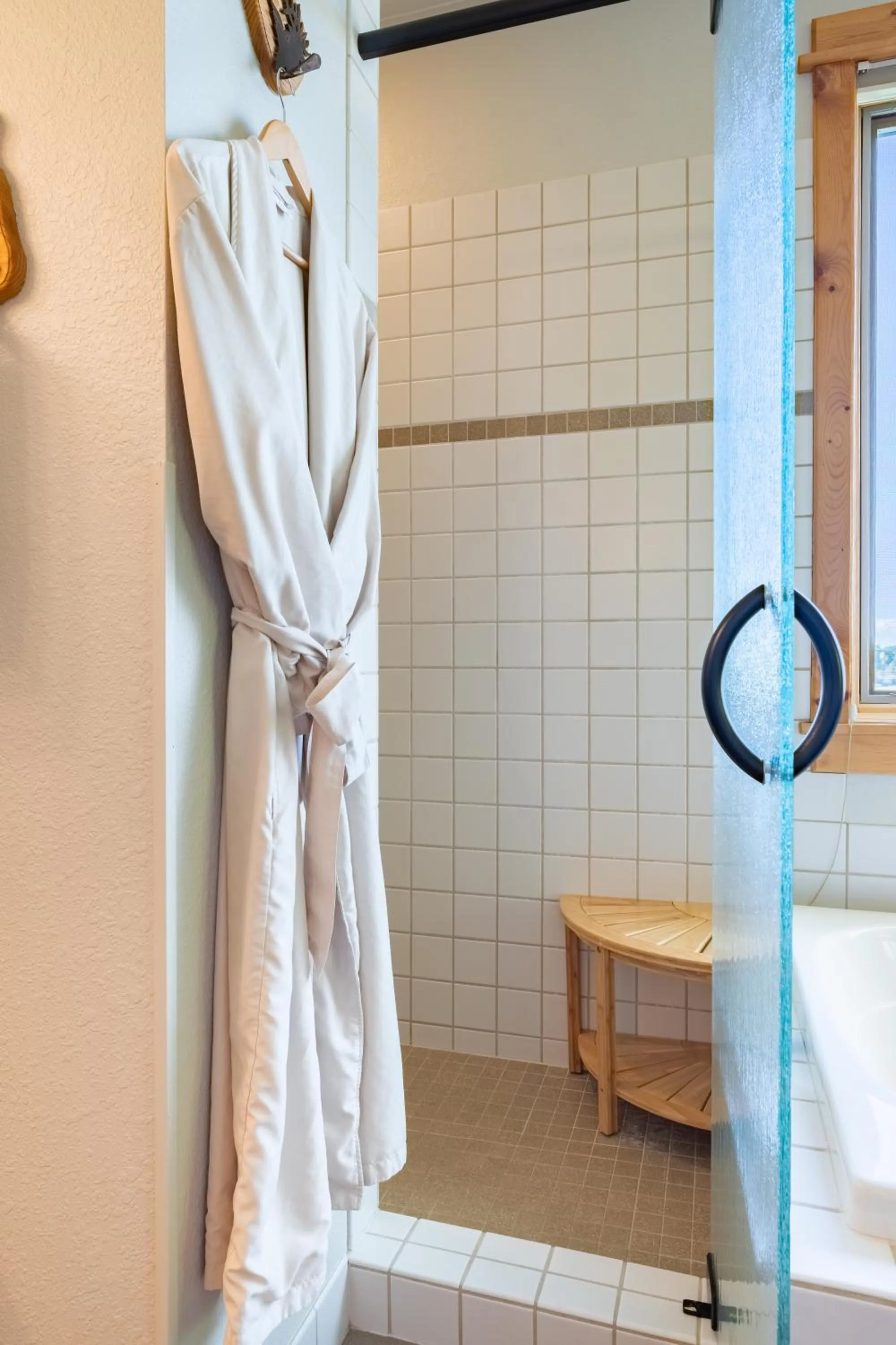 Gallatin River Lodge