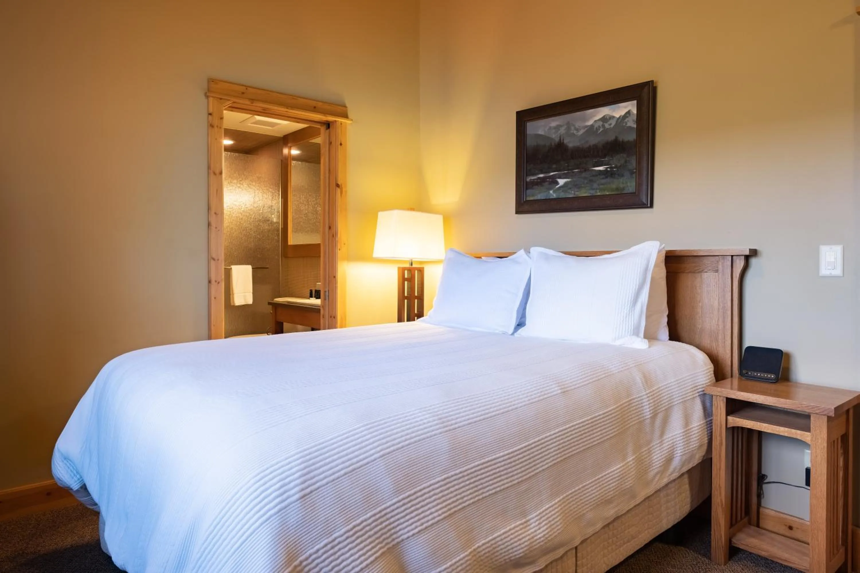 Bed in Gallatin River Lodge