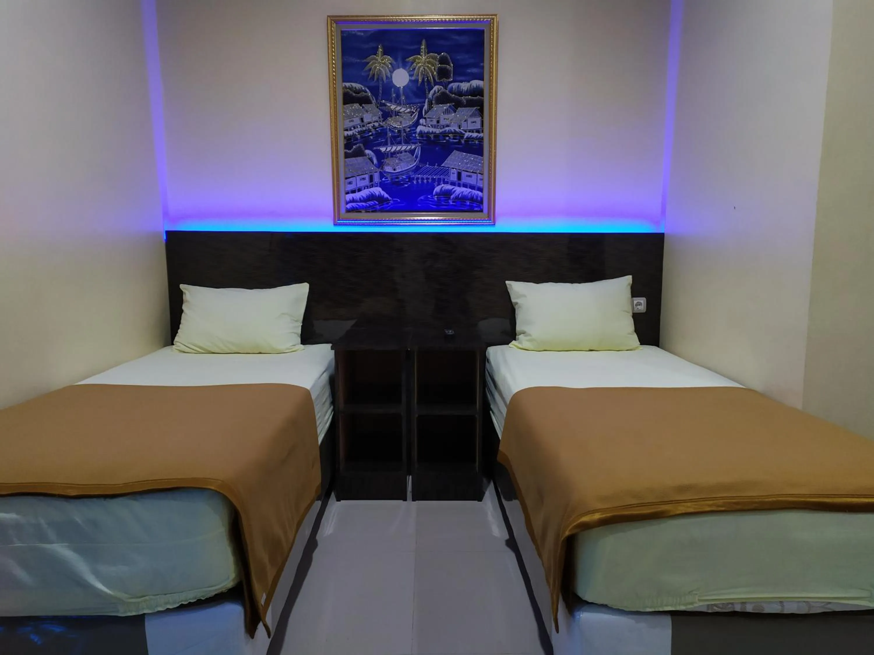 Bed in Hotel Grand Royal