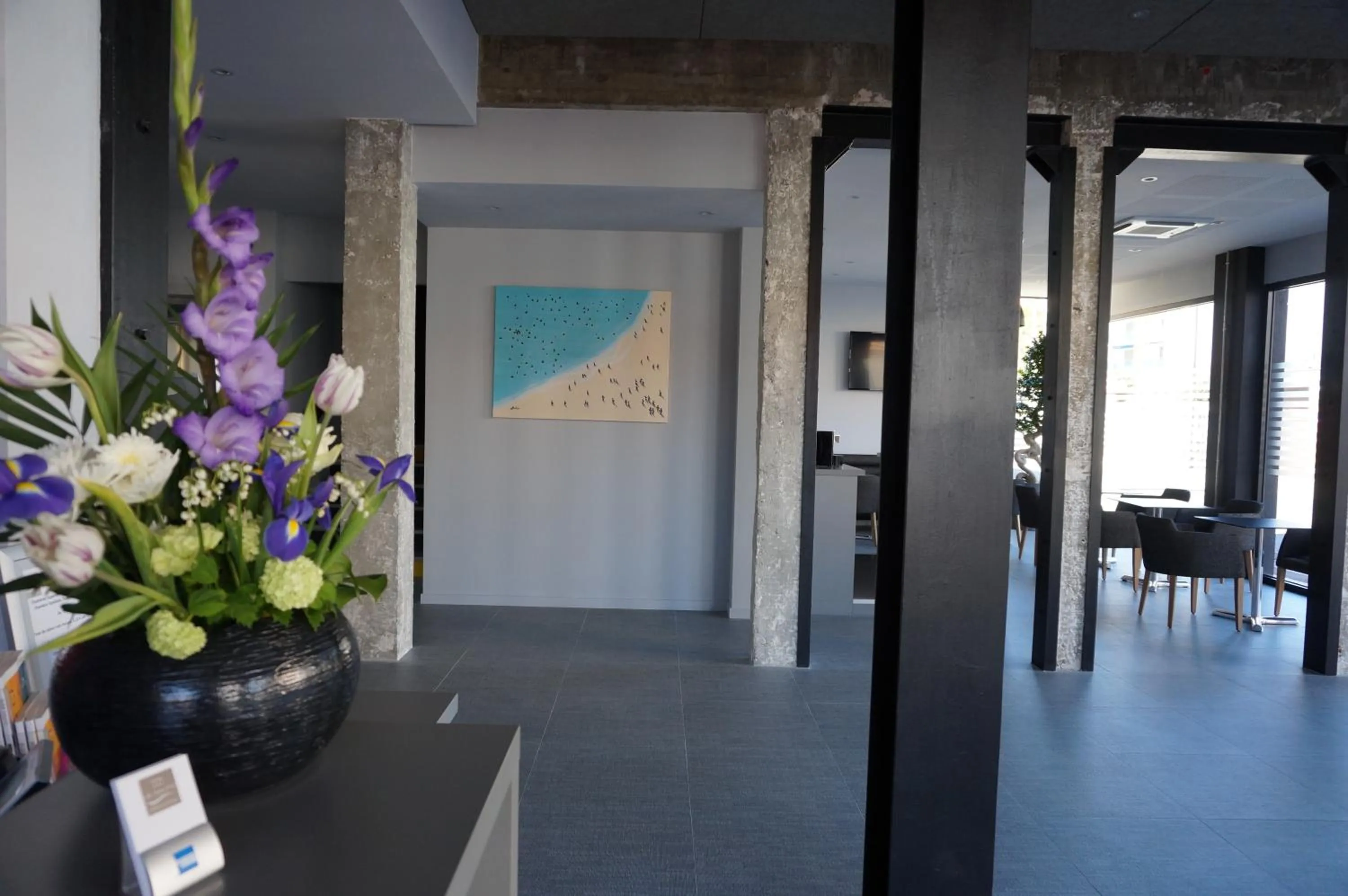 Lobby or reception in Hôtel Le Nautic