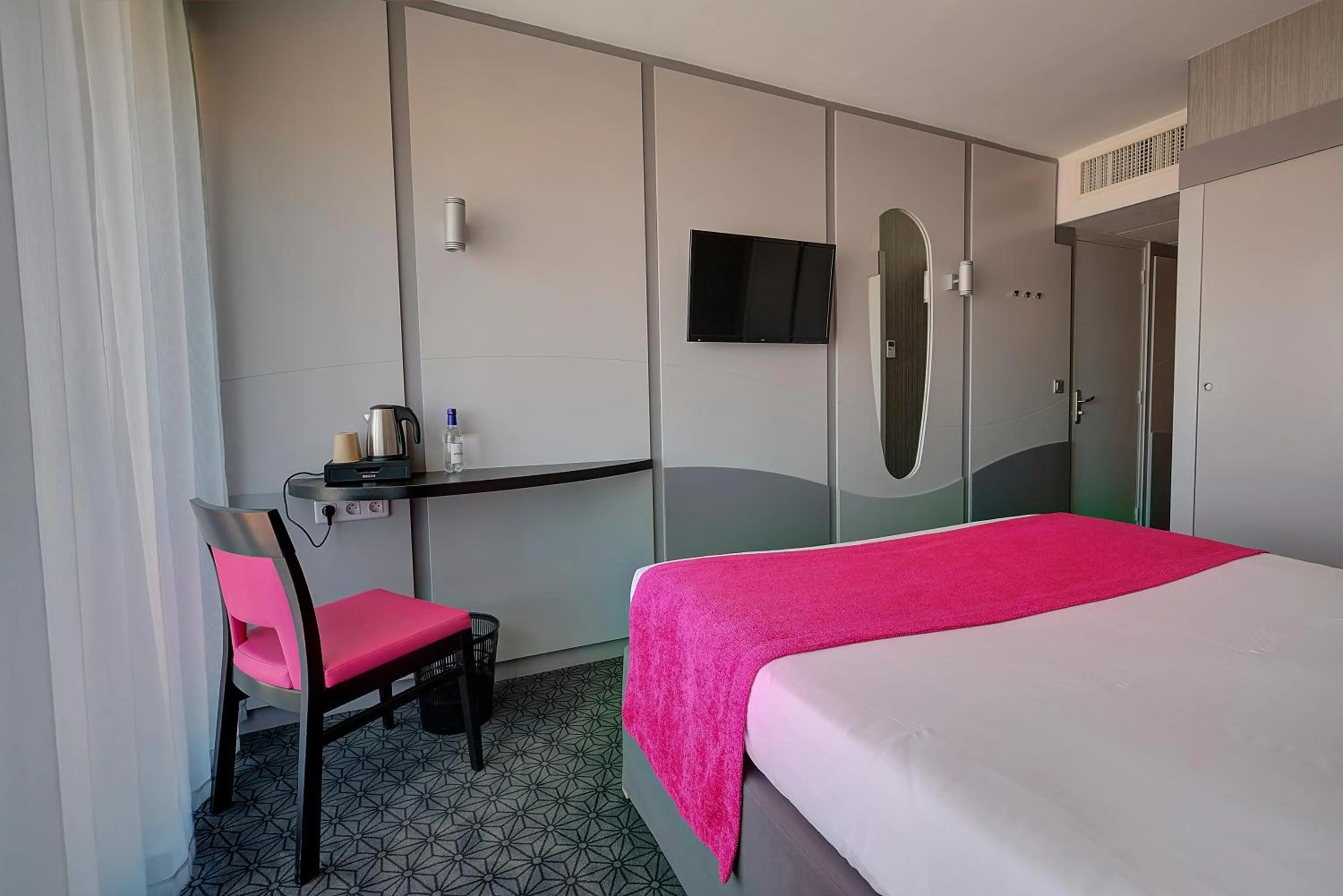 Photo of the whole room, Bed in Hôtel Le Nautic