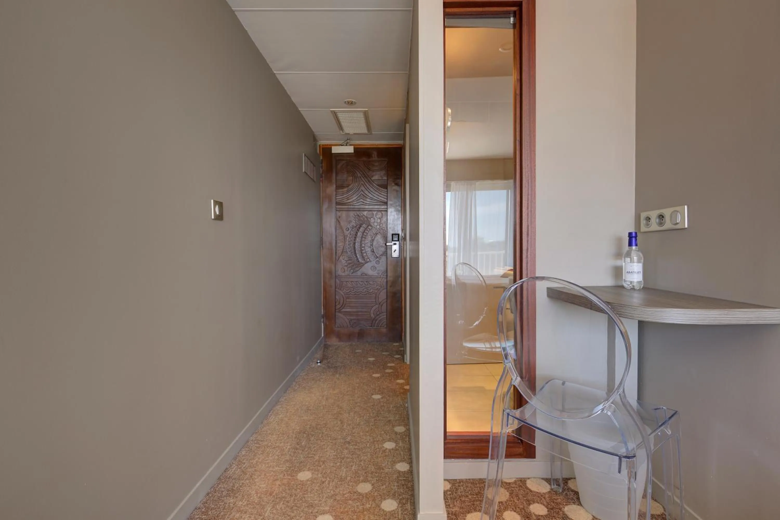 Shower in Hôtel Le Nautic