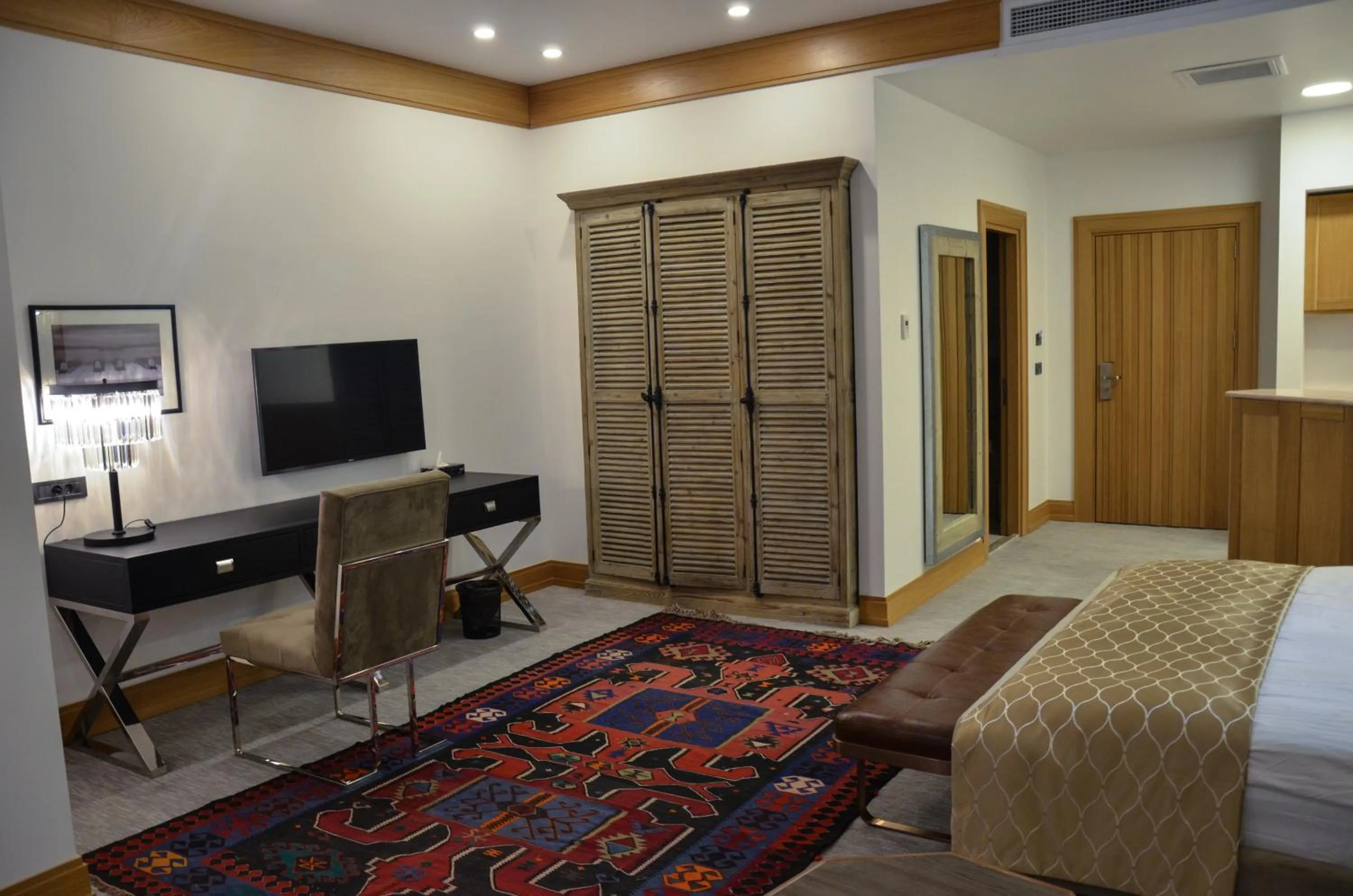 Communal lounge/ TV room, Bed in Shirvanshah Hotel