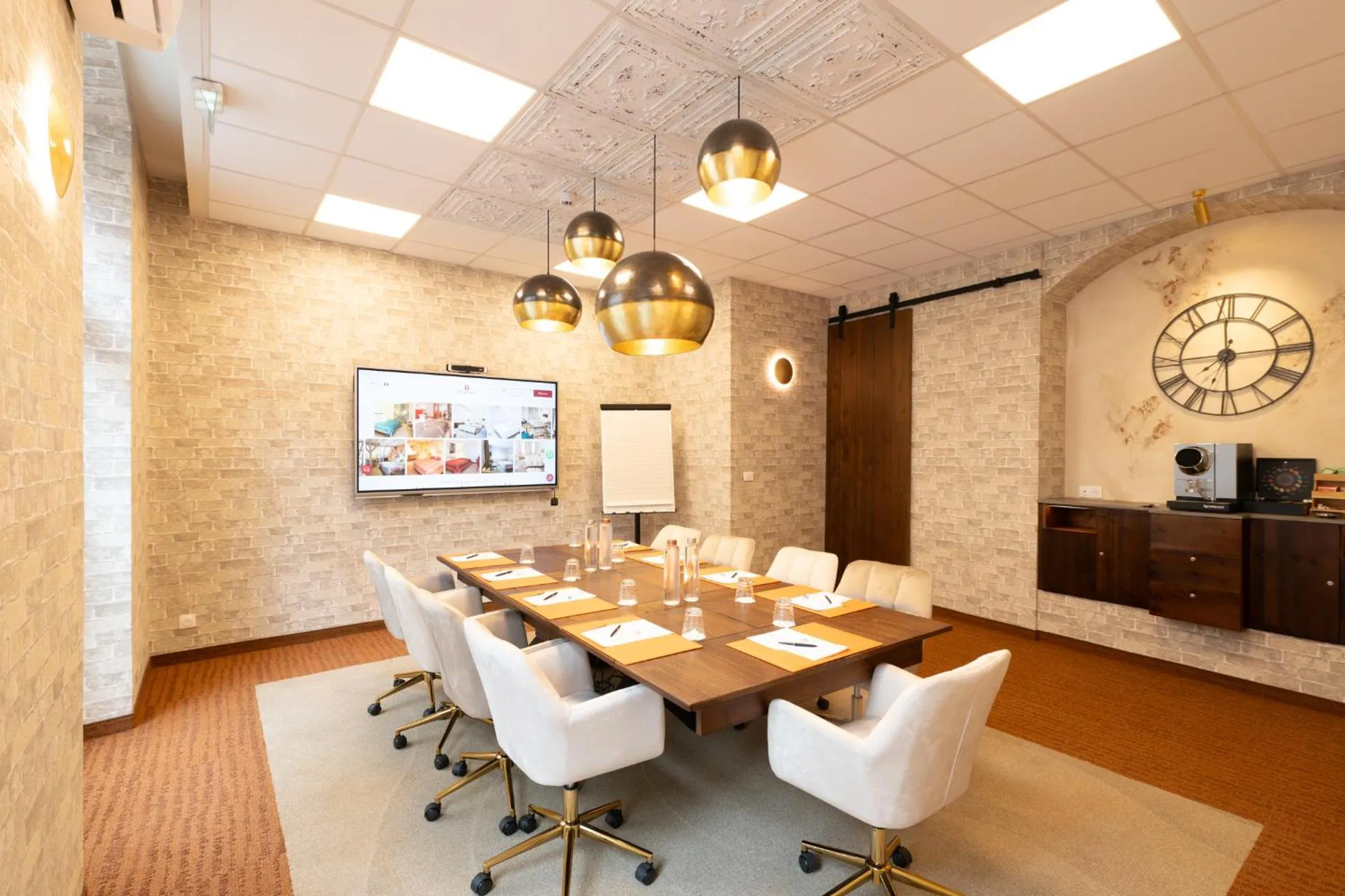 Seating area in Hotel Beaucour