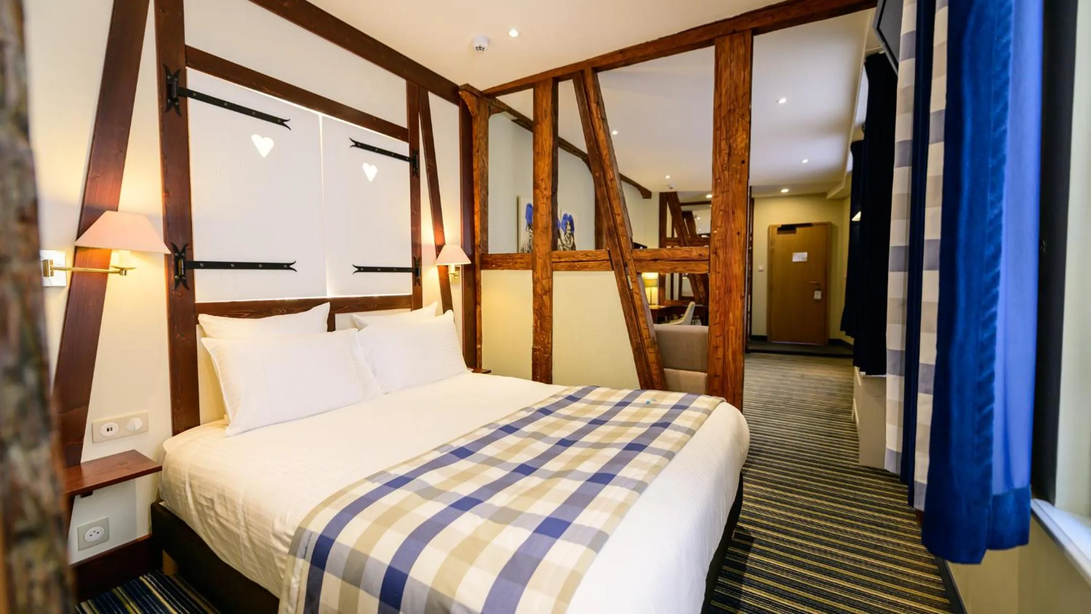 Bed in Hotel Beaucour