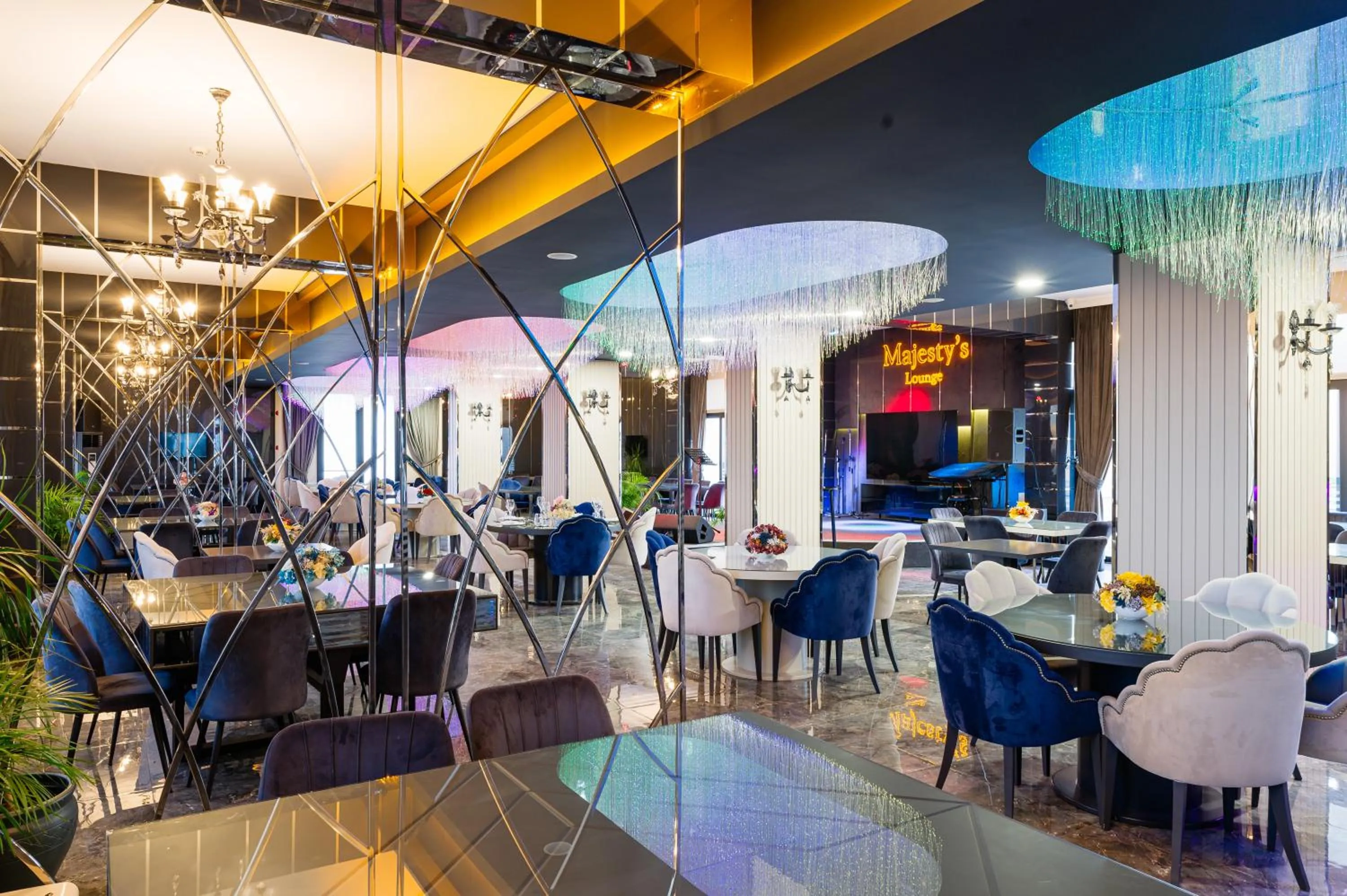 Lounge or bar in Royal Palace Hotel