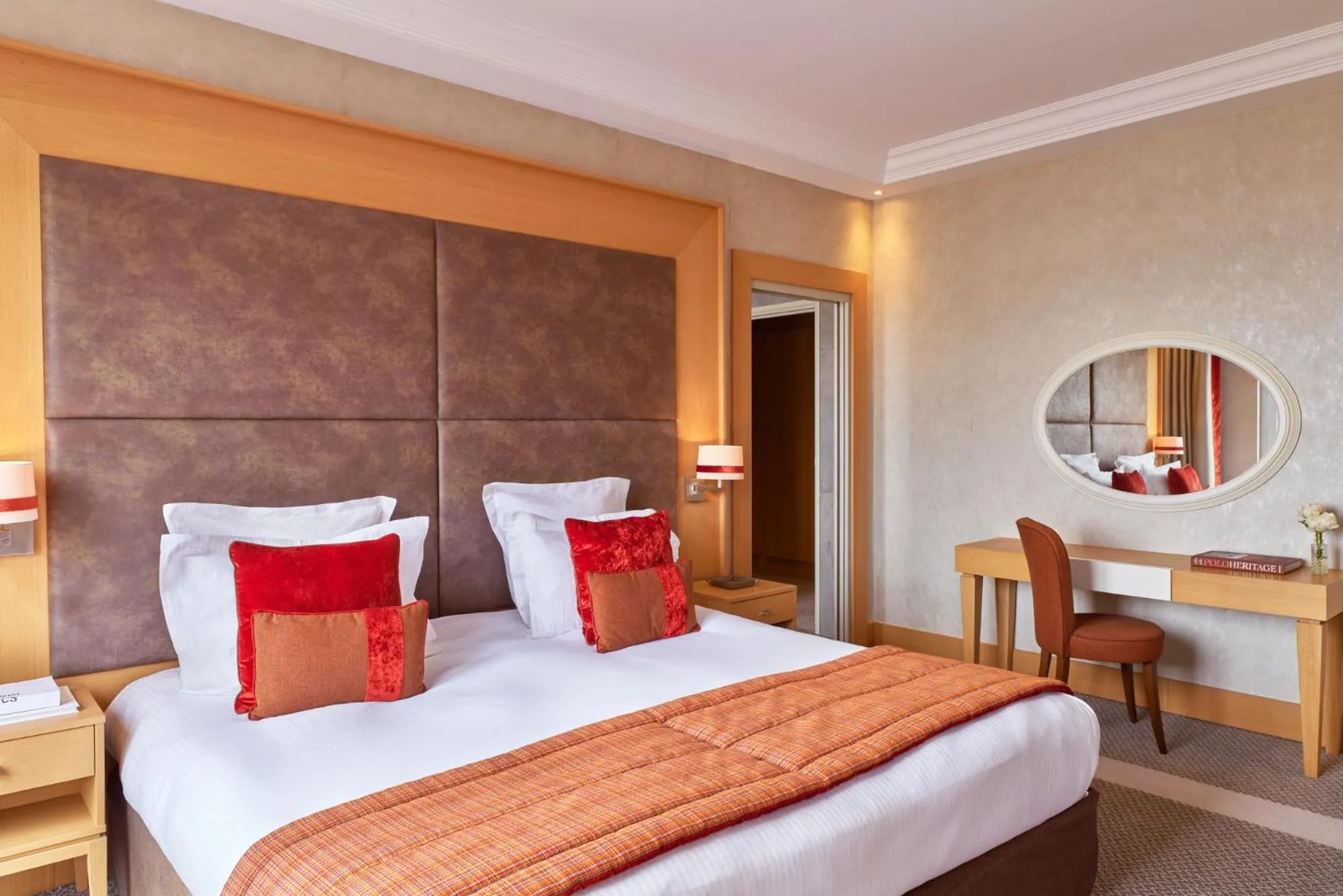 Bedroom, Bed in Hôtel Barrière L'Hôtel du Golf