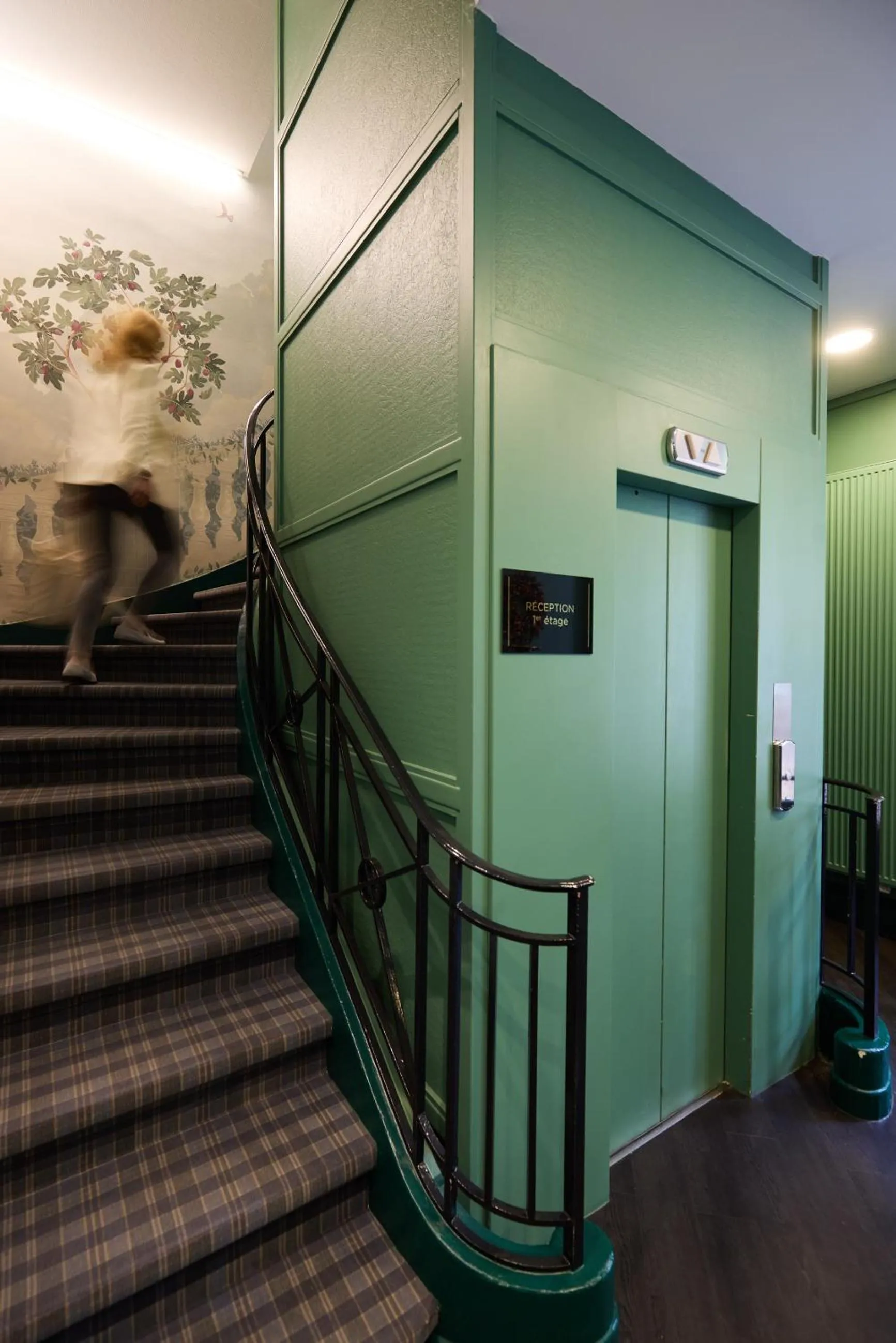 Decorative detail in Logis Hôtel Marguerite