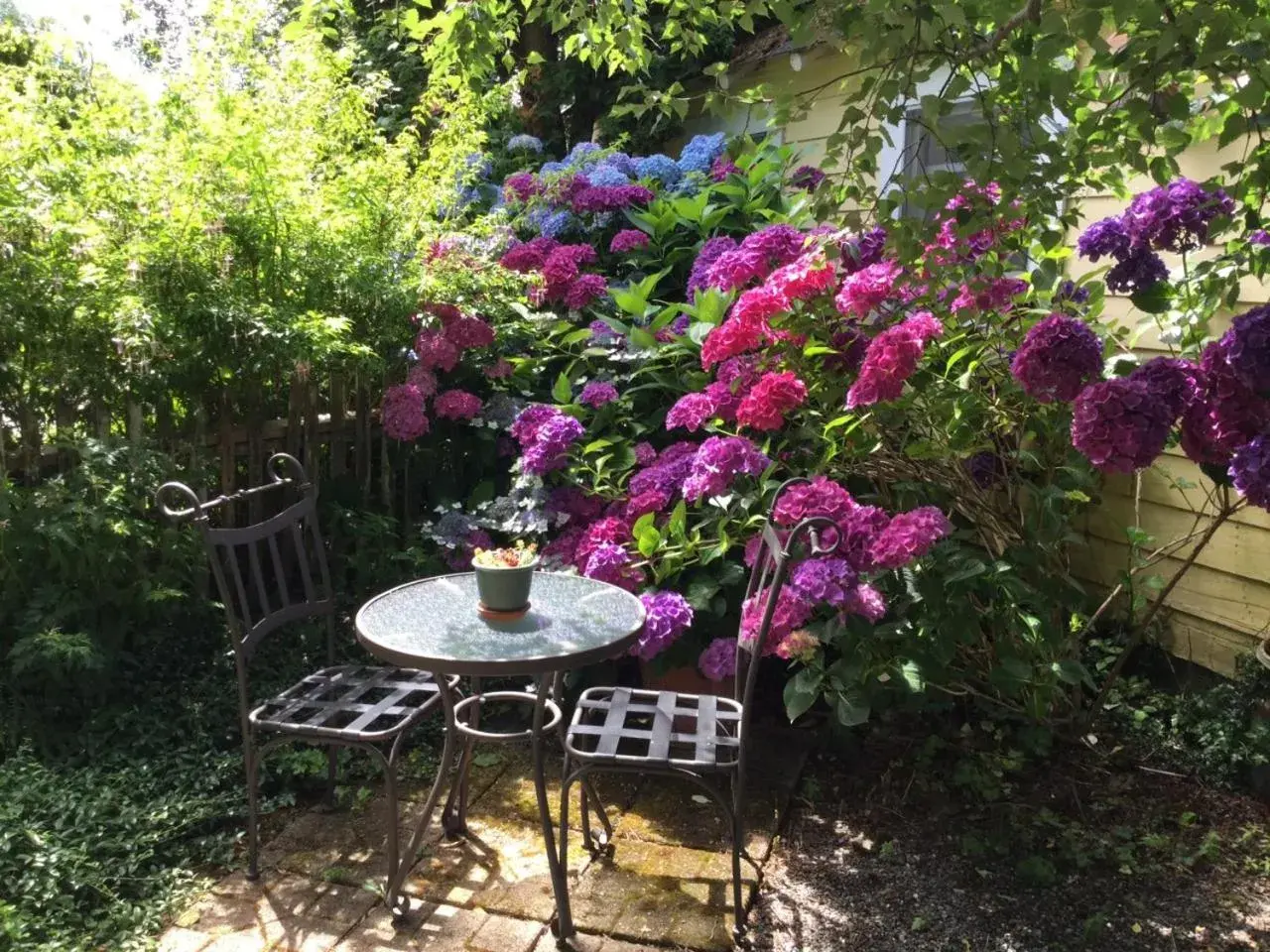 Cottage with Garden View in Country Cottage of Langley Cottage with Garden View in Country Cottage of Langley