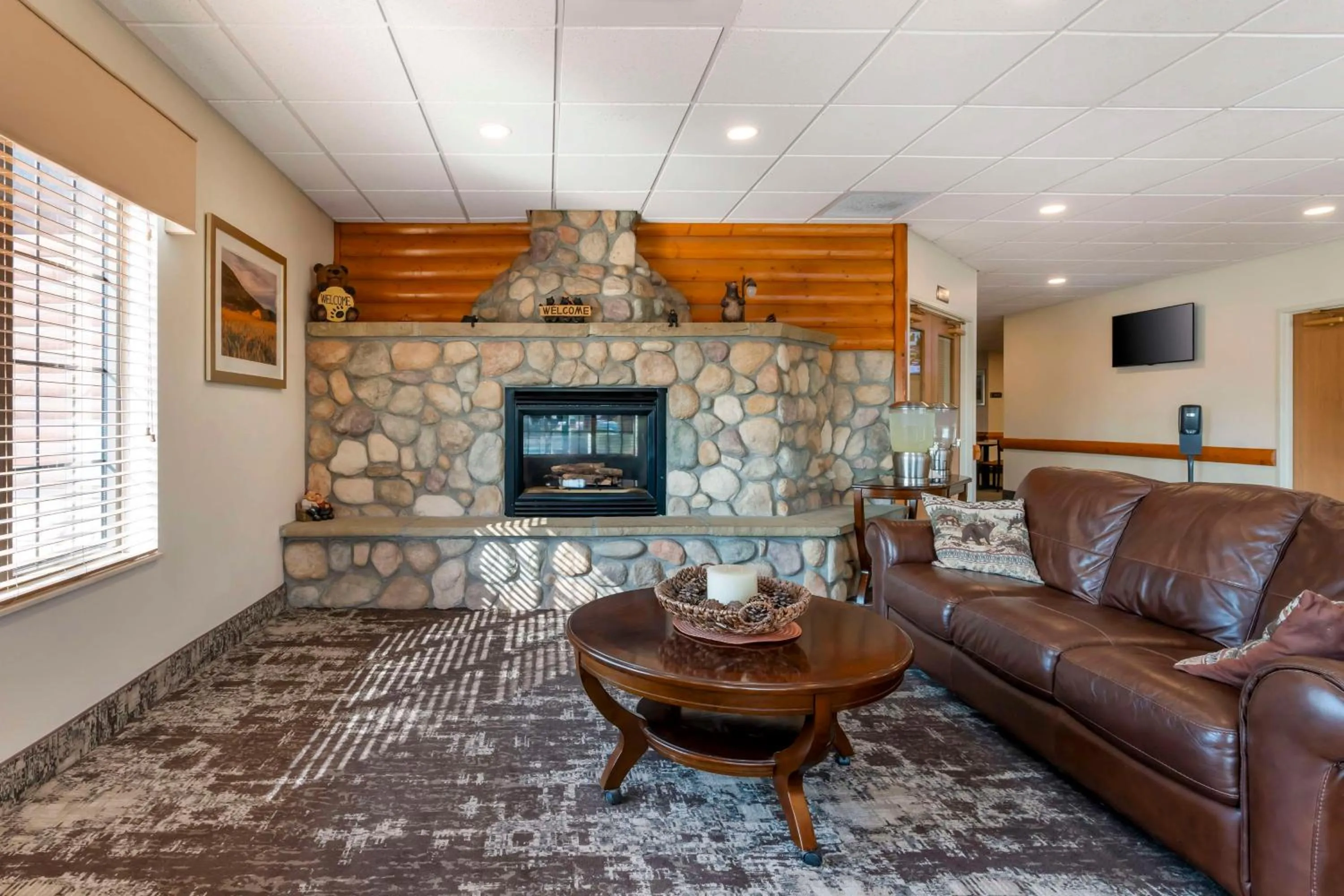 Lobby or reception in Best Western Yellowstone Crossing