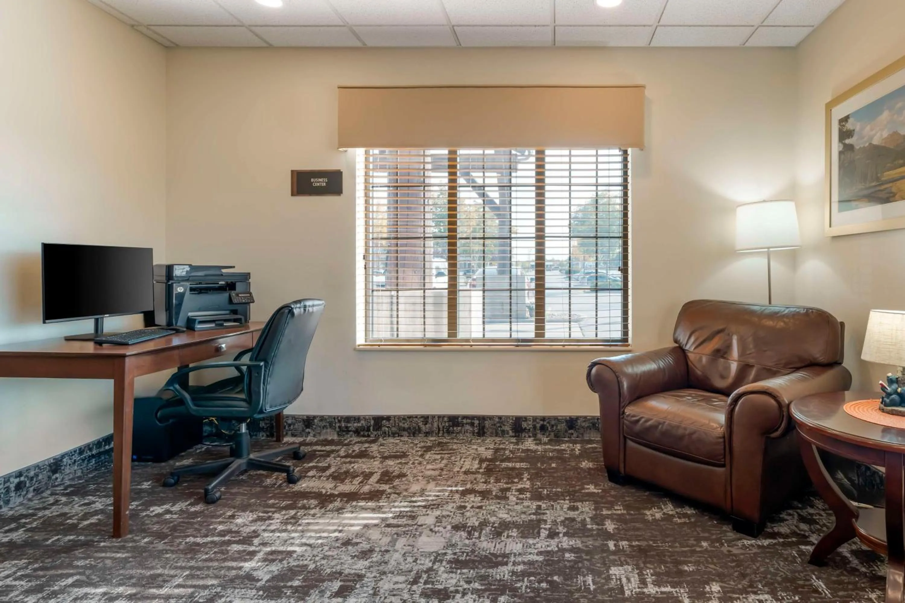 Business facilities in Best Western Yellowstone Crossing