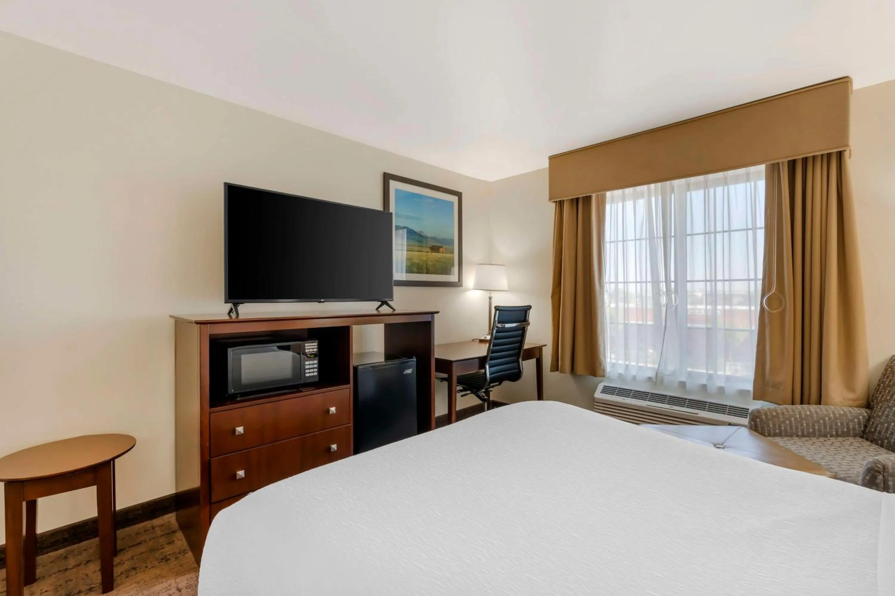 Bedroom, Bed in Best Western Yellowstone Crossing