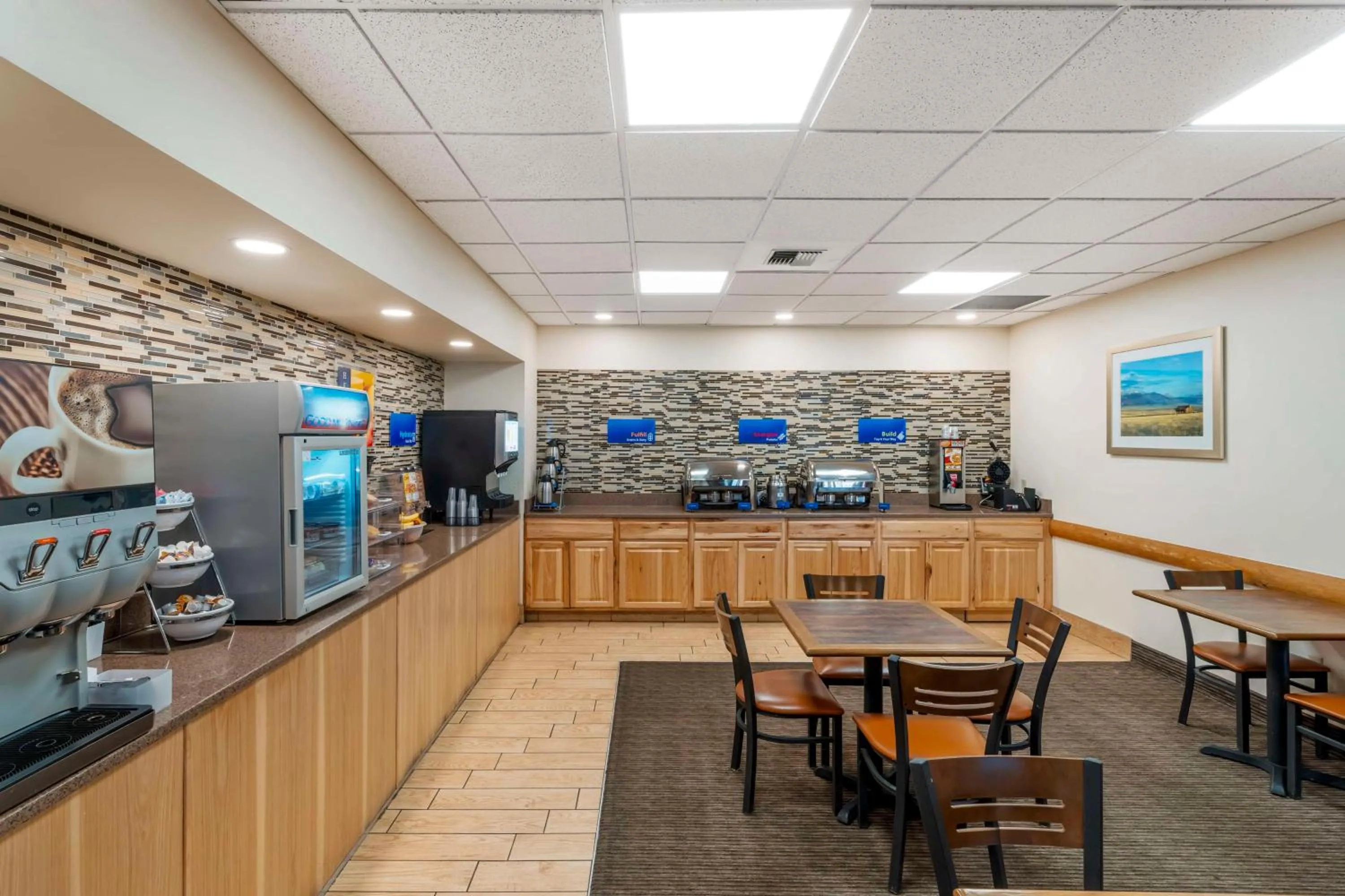 Breakfast in Best Western Yellowstone Crossing