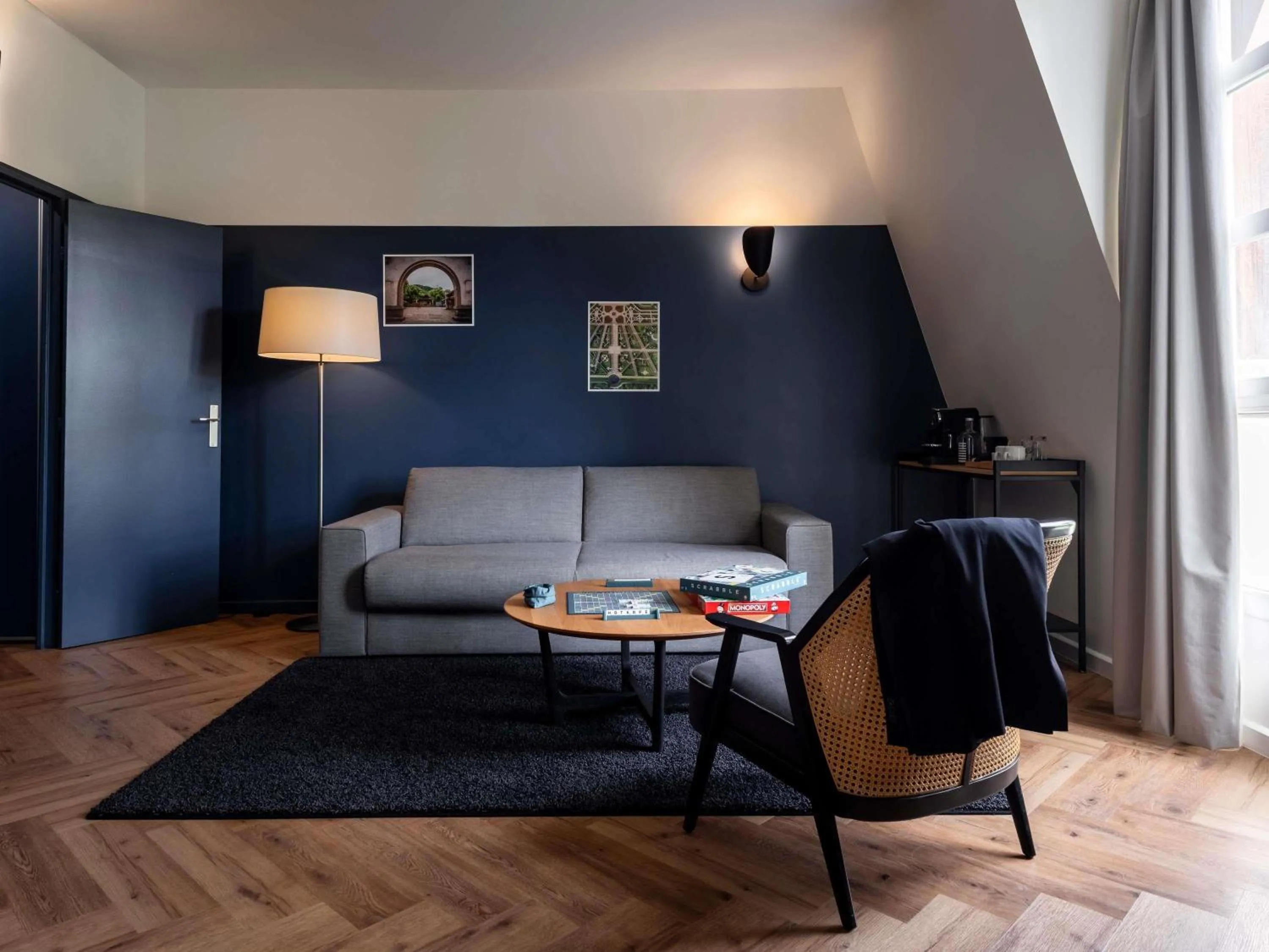 Bedroom in Mercure Chantilly Resort & Conventions