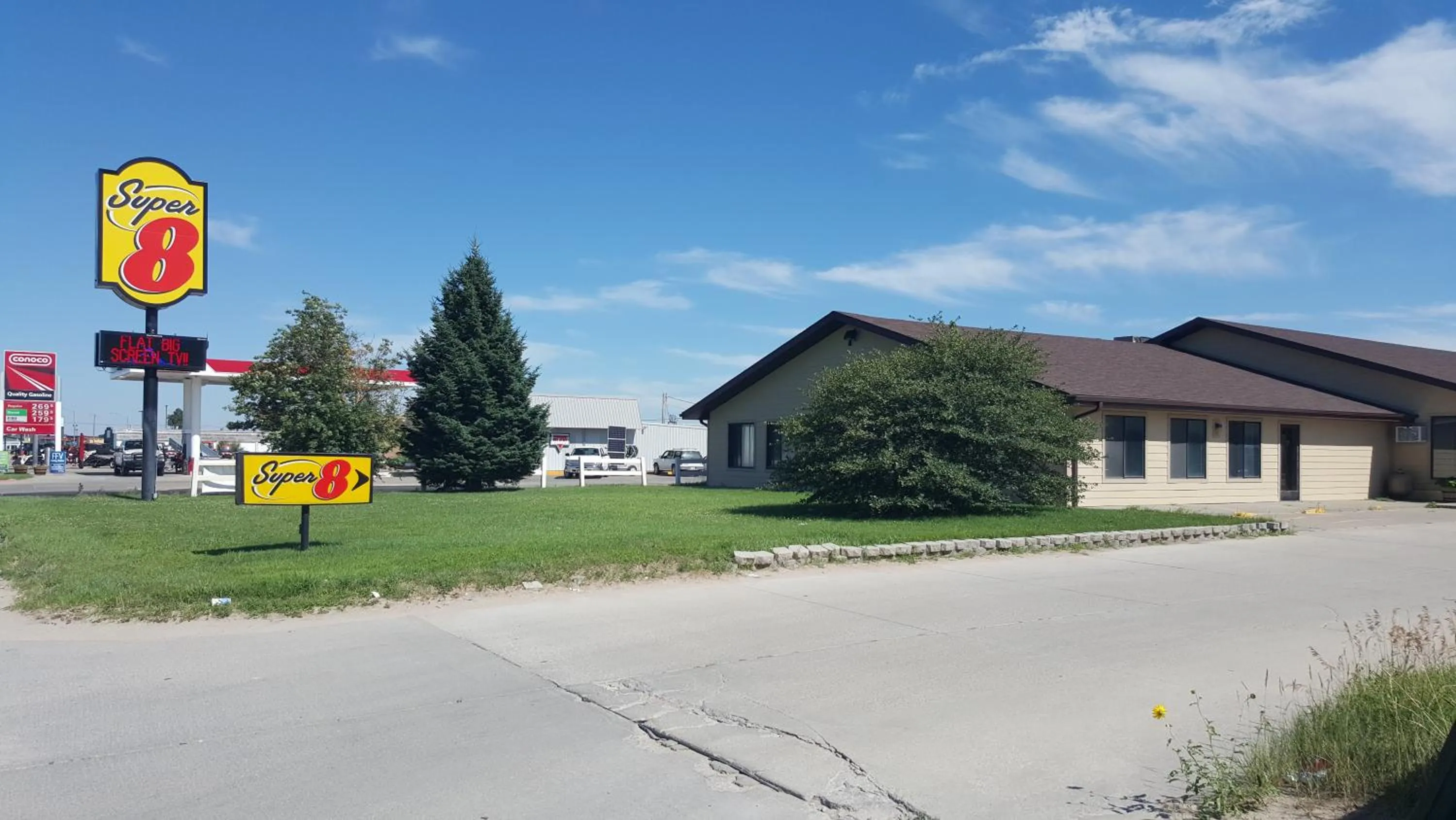 Property logo or sign in Super 8 by Wyndham Valentine NE