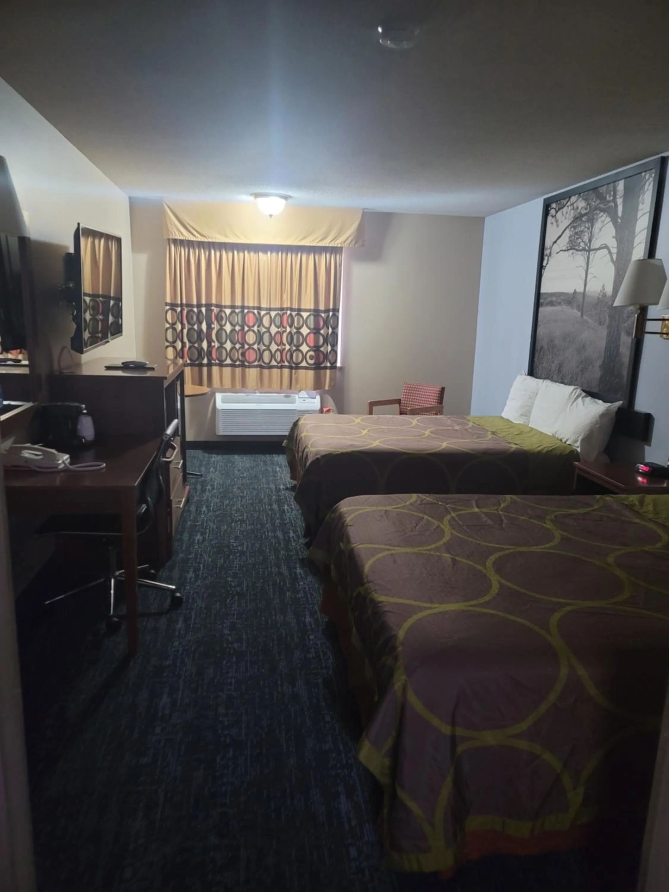 Bed in Super 8 by Wyndham Valentine NE