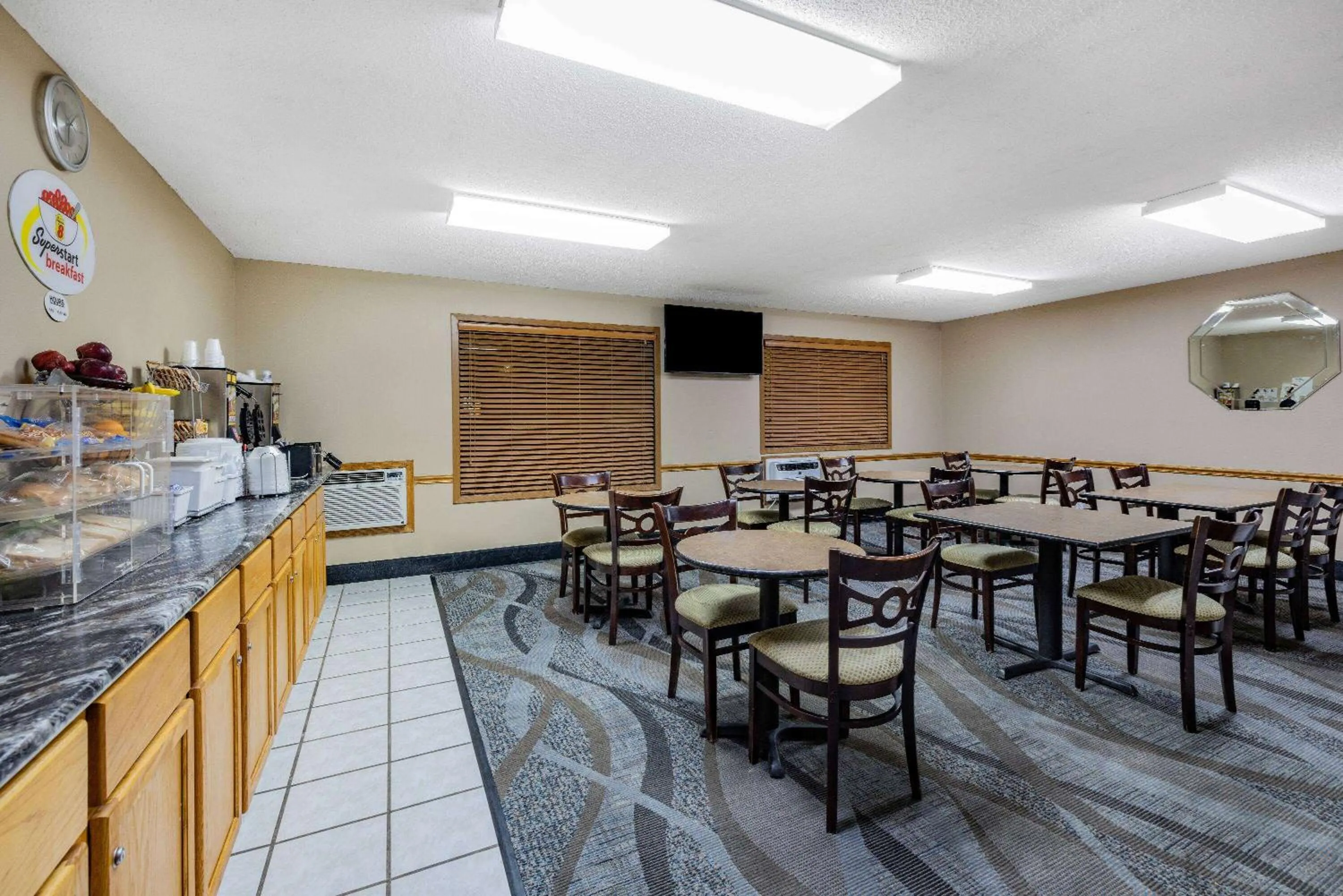 Breakfast in Super 8 by Wyndham Valentine NE