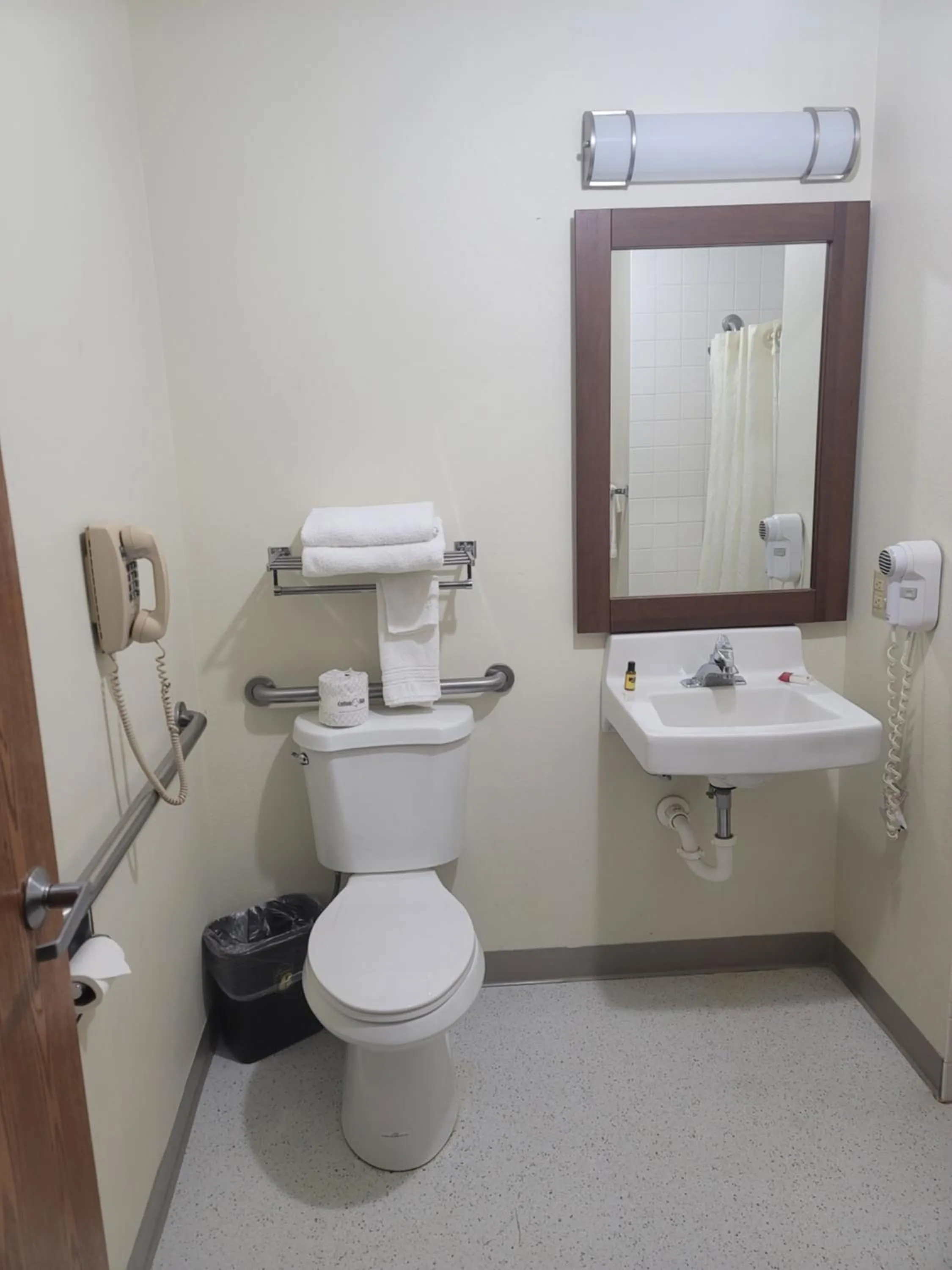 Super 8 by Wyndham Valentine NE