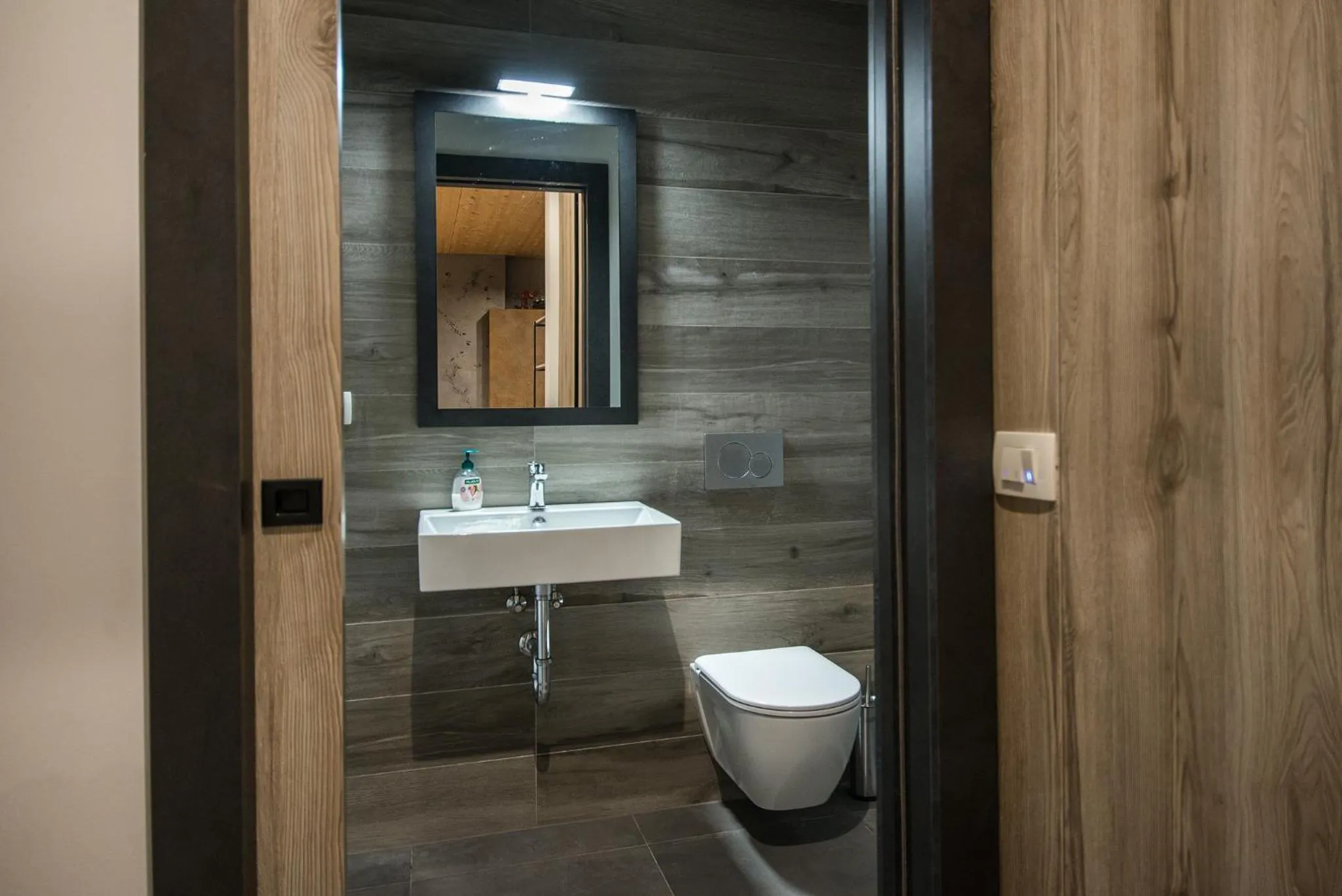 Toilet in Residence Novak Bohinj