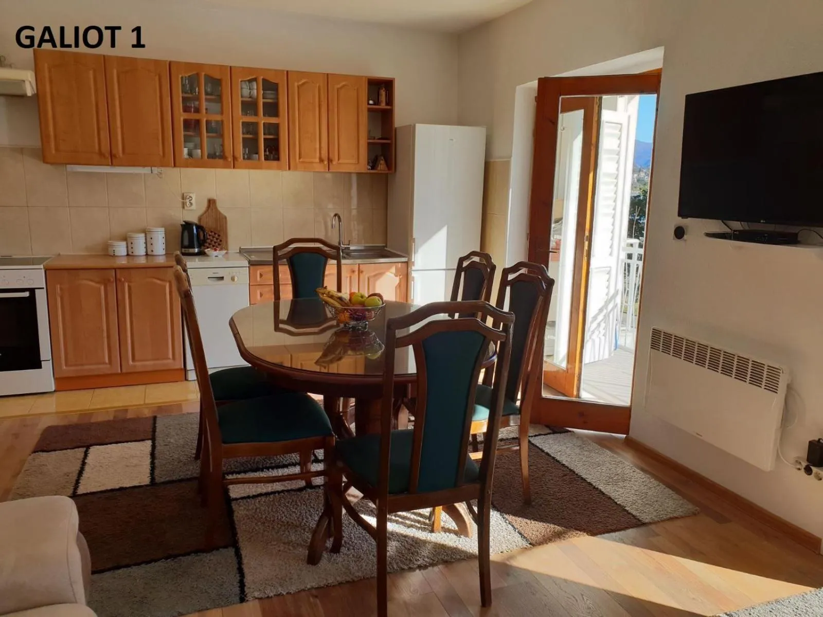 Dining area in Apartmani Galiot