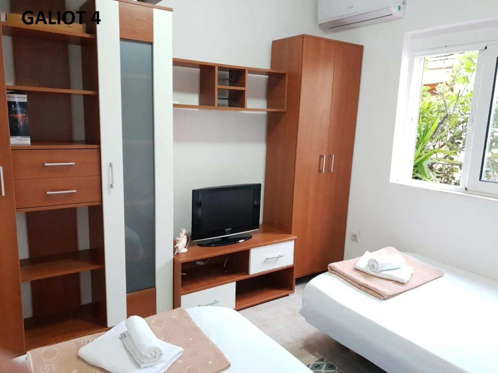 Bedroom, Bed in Apartmani Galiot
