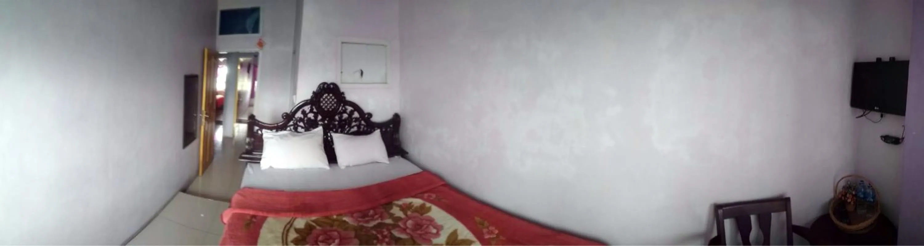 Photo of the whole room in Trivadoh Syariah Hotel