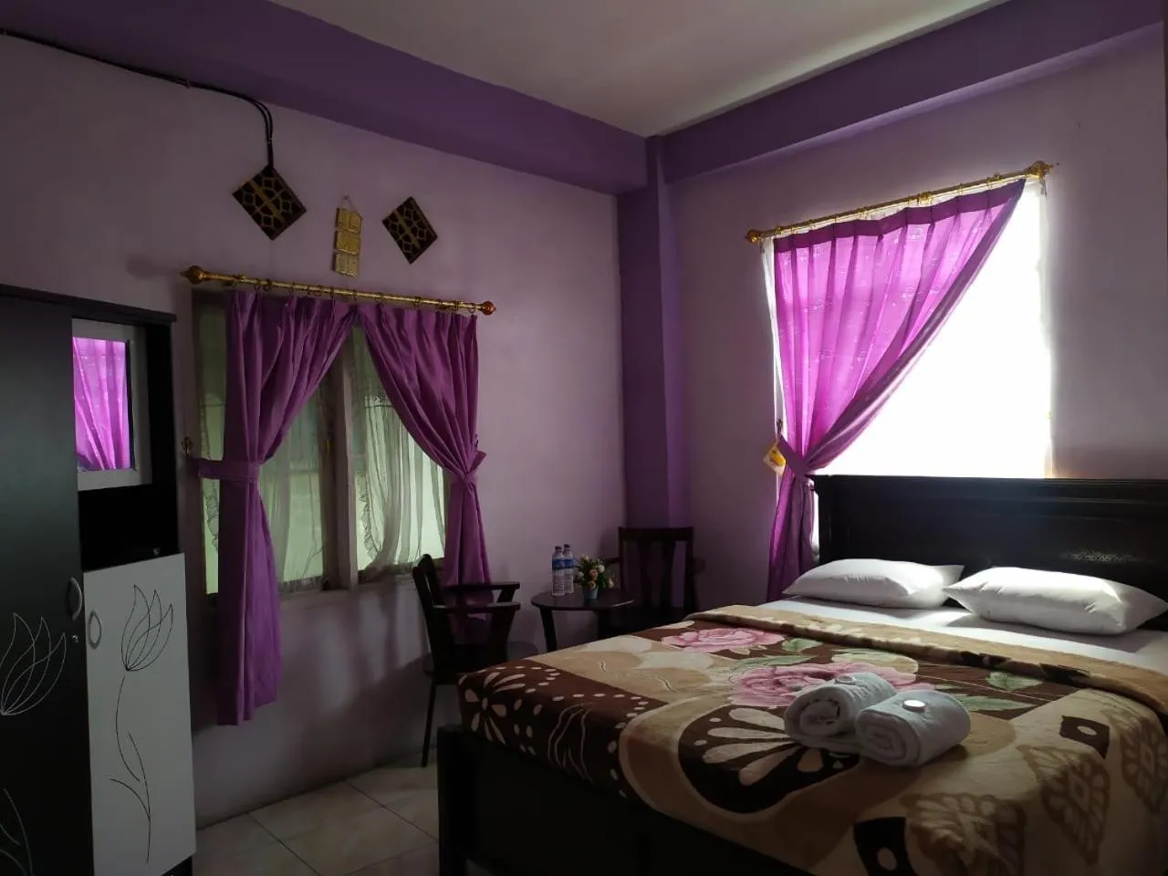 Bedroom in Trivadoh Syariah Hotel