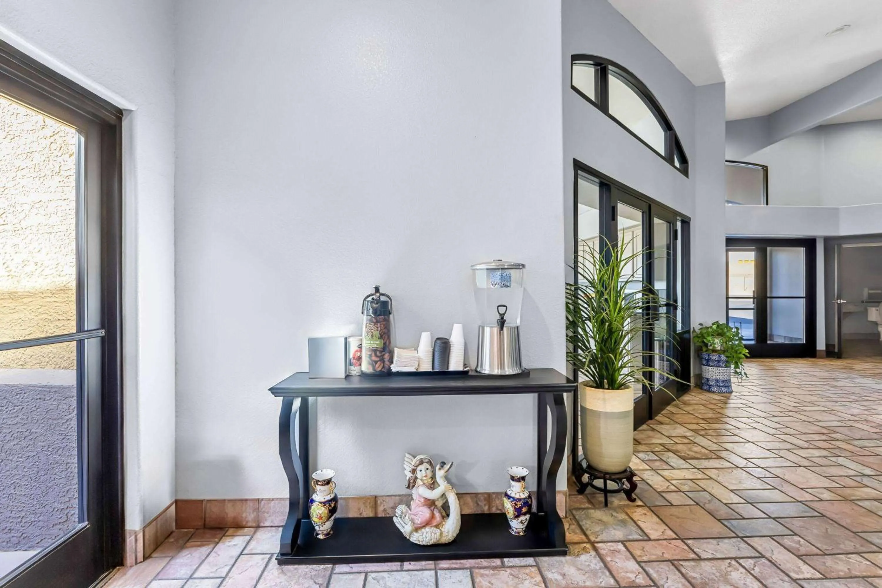 Lobby or reception in Days Inn by Wyndham Buckeye