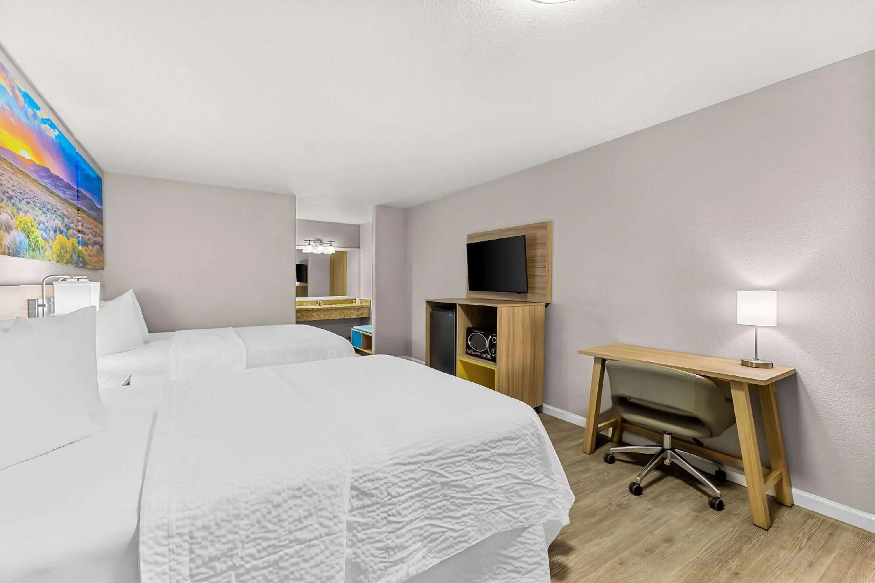 Bed in Days Inn by Wyndham Buckeye