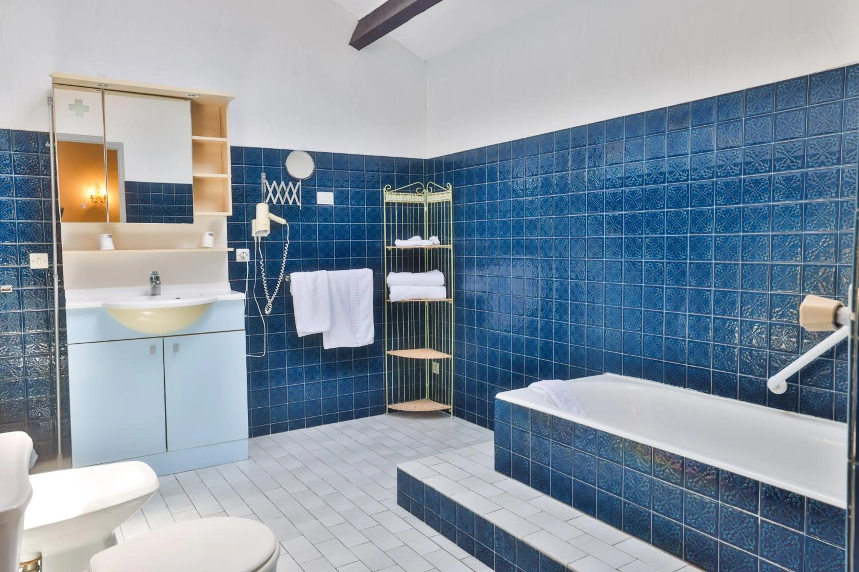 Bathroom in Hotel Restaurant des Thermes