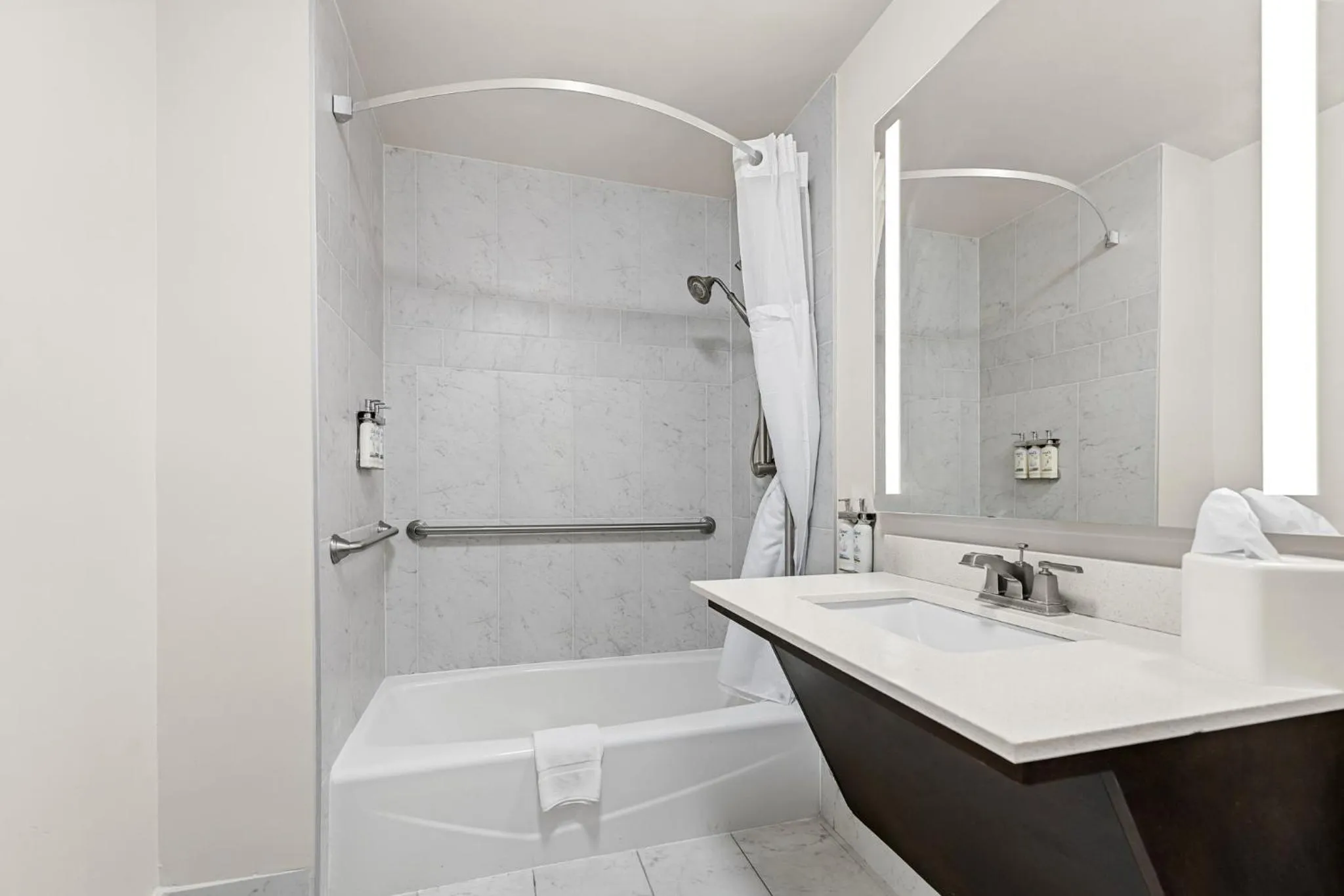 Bathroom in Holiday Inn Express Saint Simons Island by IHG