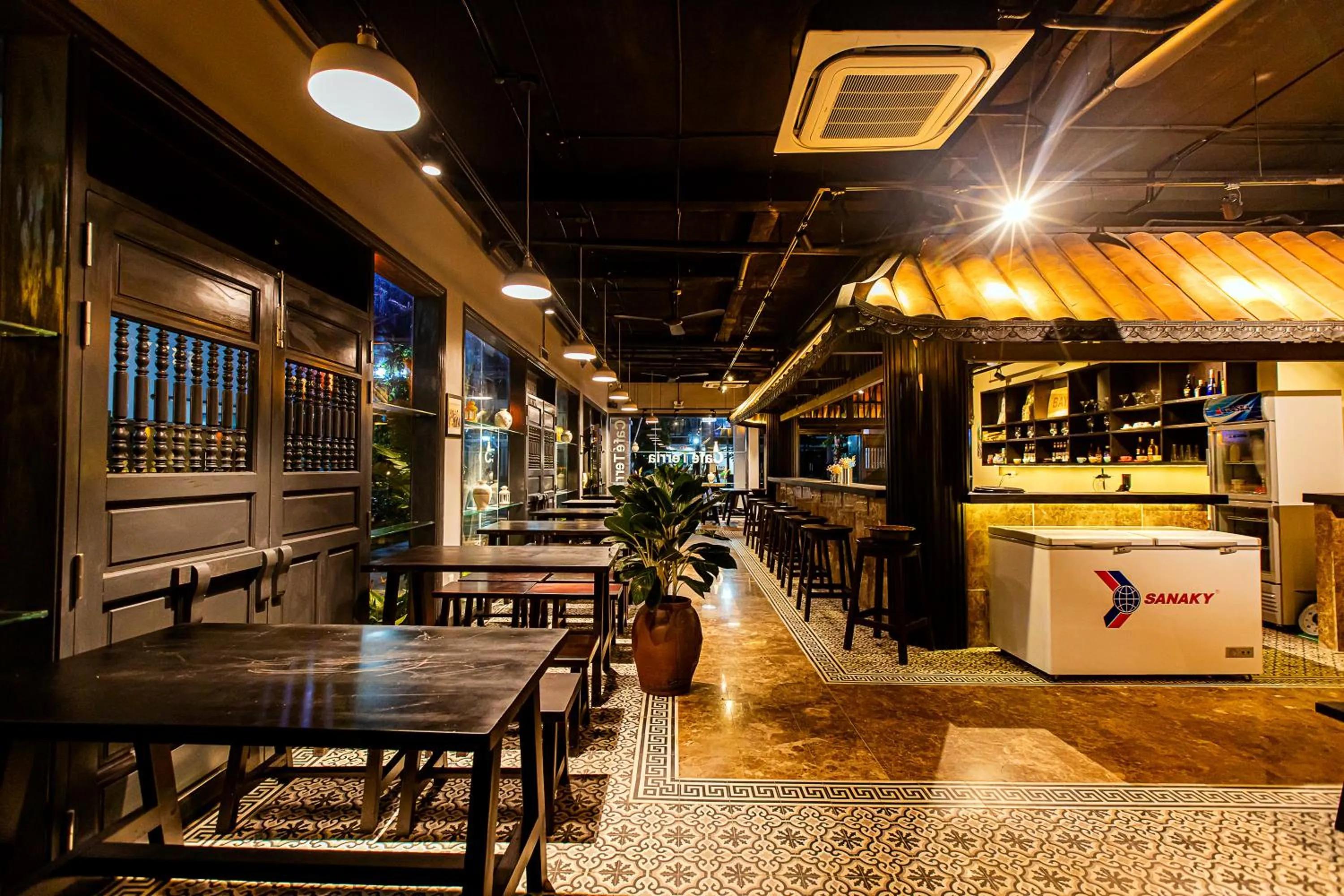 Restaurant/places to eat in BAYYA HOTEL PHU QUOC