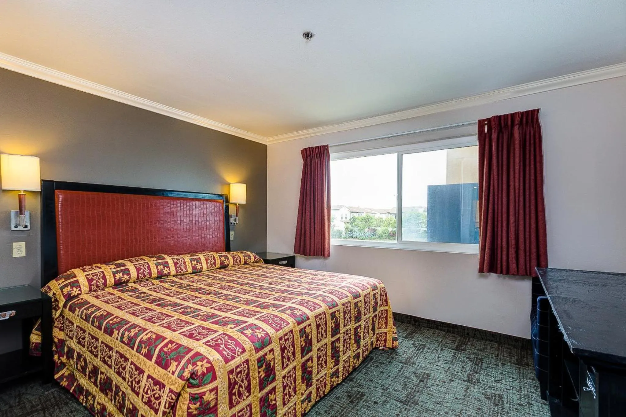 Bed in Buena Vista Inn