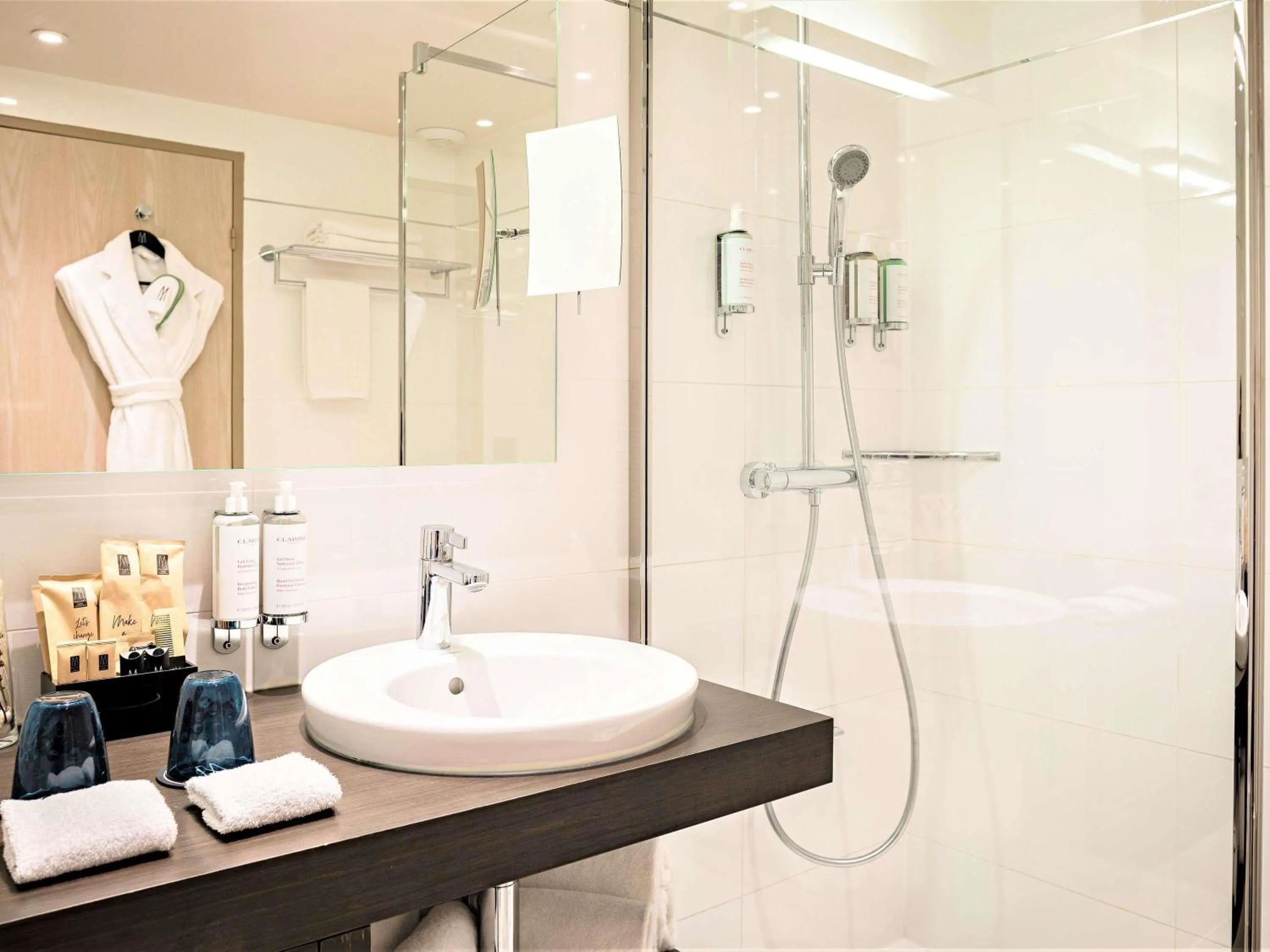 Bedroom in Croisette Beach Hotel Cannes - MGallery Collection