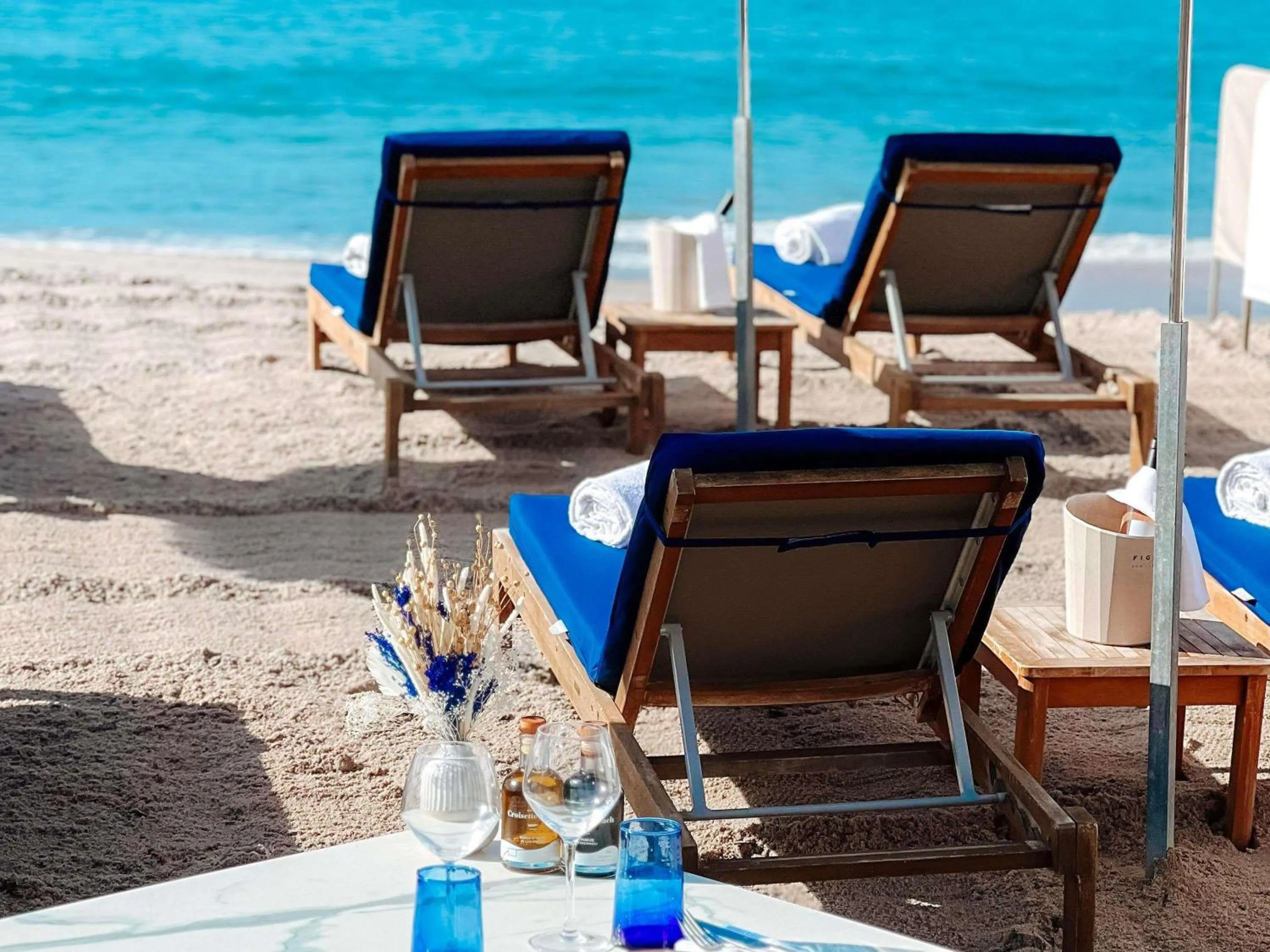 Restaurant/places to eat in Croisette Beach Hotel Cannes - MGallery Collection