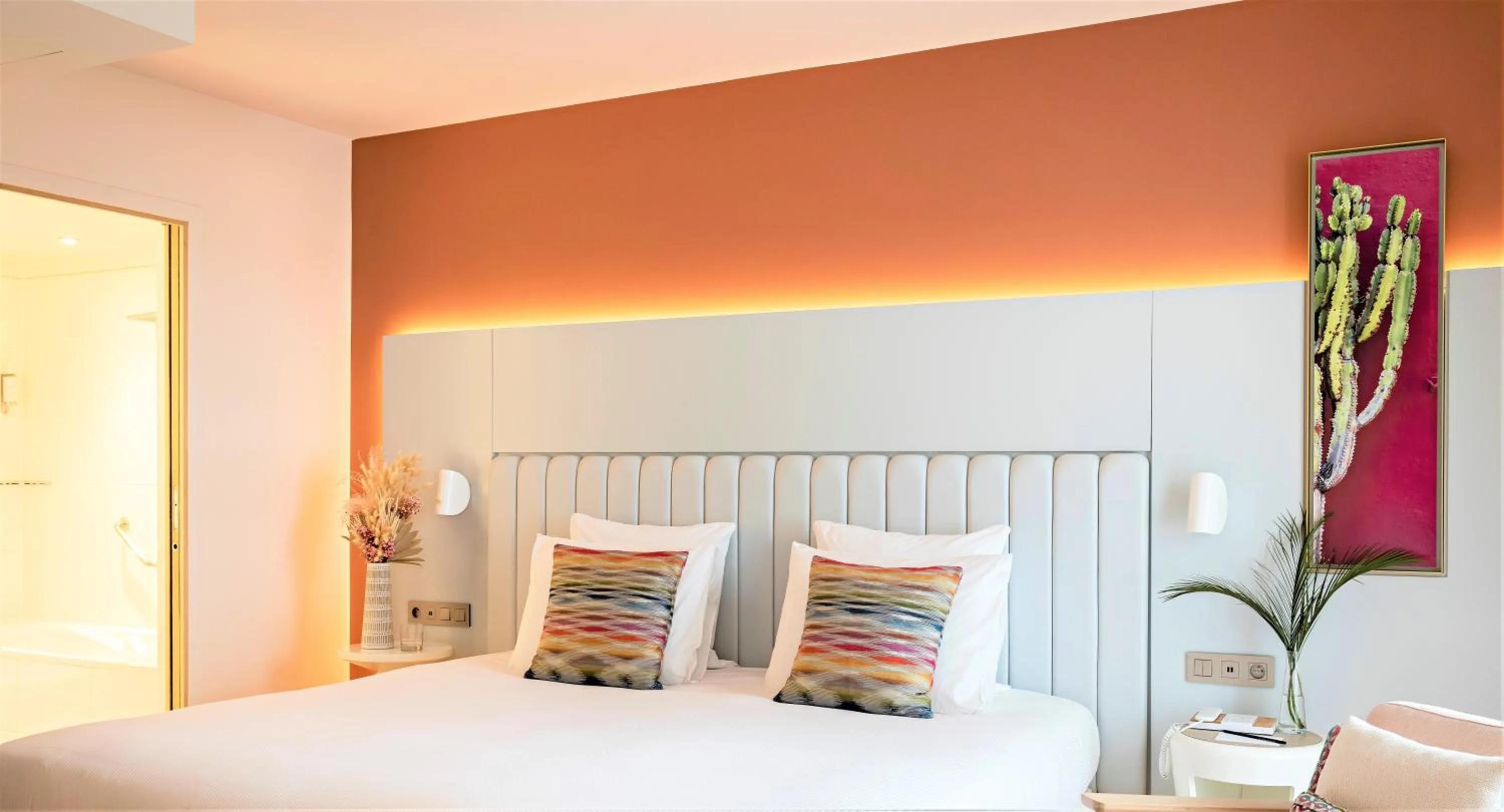 Bed in Croisette Beach Hotel Cannes - MGallery Collection