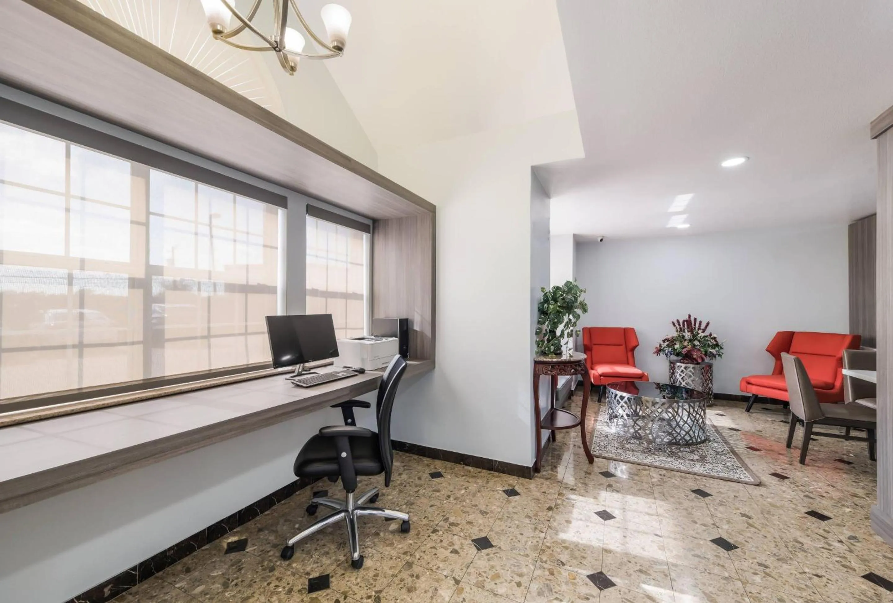 Business facilities in Quality Inn & Suites North Mesquite I-30