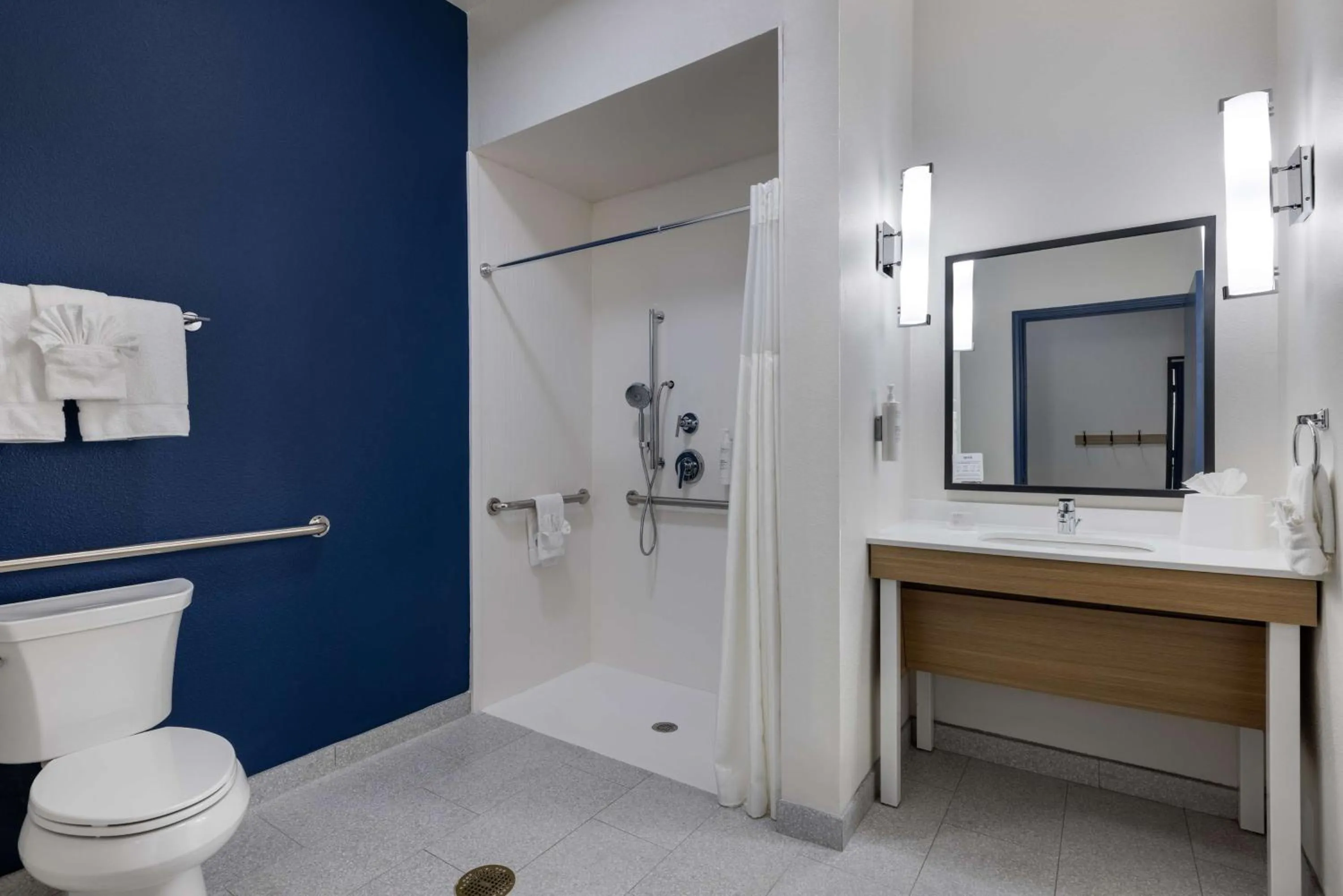 Bathroom in Super 8 by Wyndham Nacogdoches