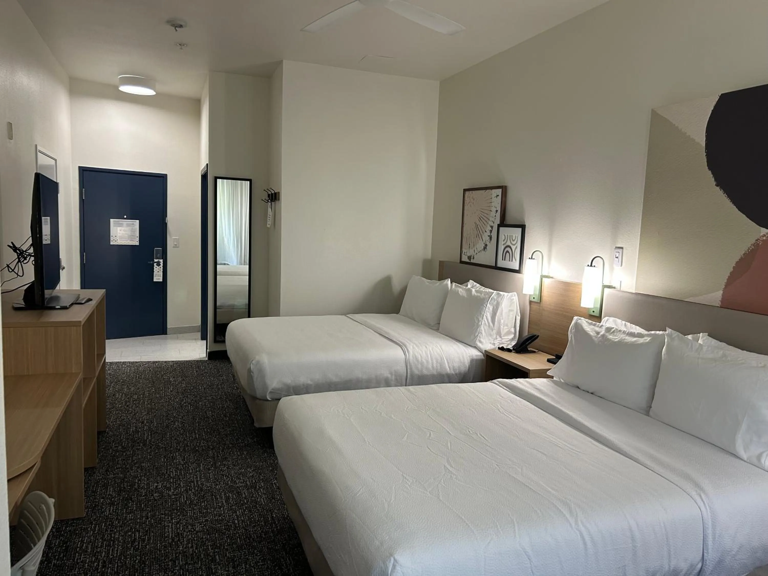 Bed in Super 8 by Wyndham Nacogdoches