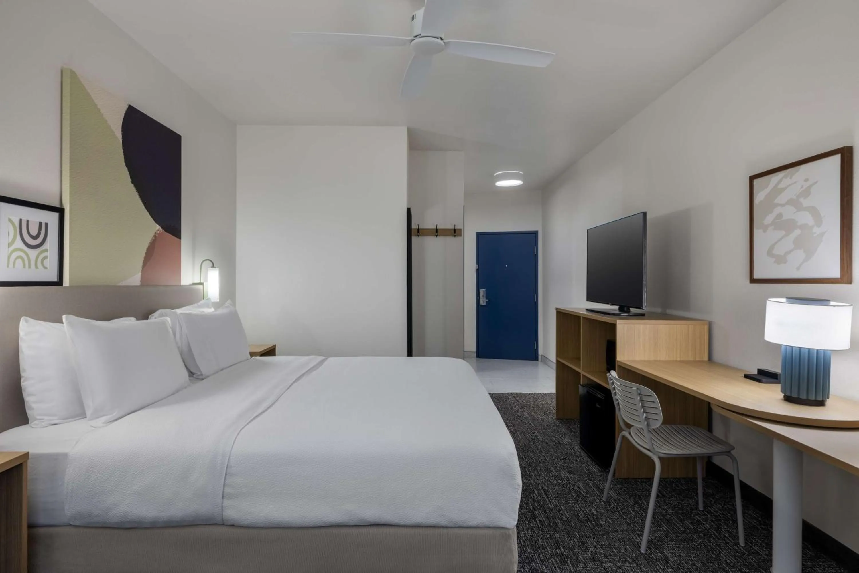 Bed in Super 8 by Wyndham Nacogdoches